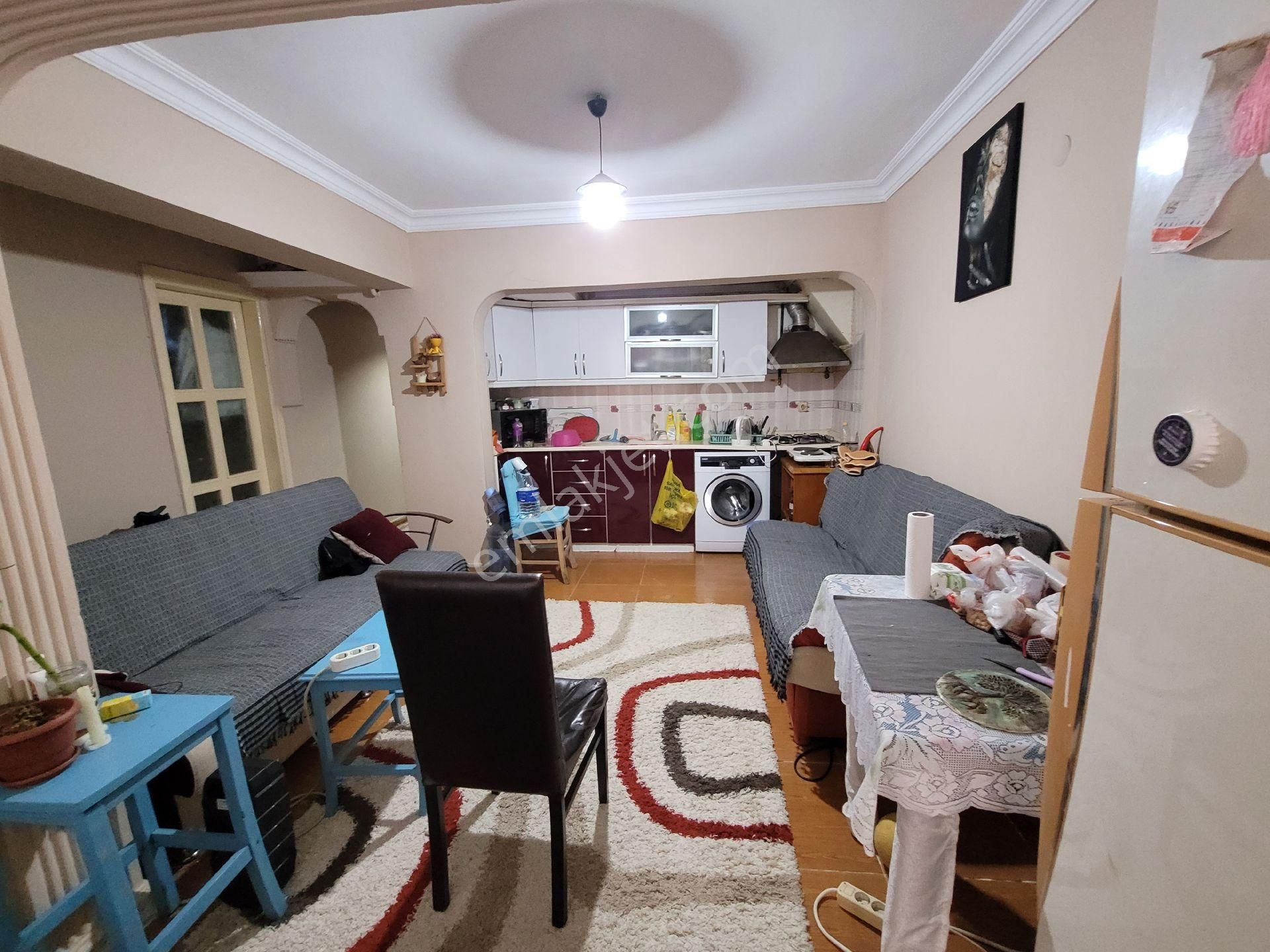Bahçeli İçi Bakımlı Merkezı Konumda Satılık Daire - Görsel 3