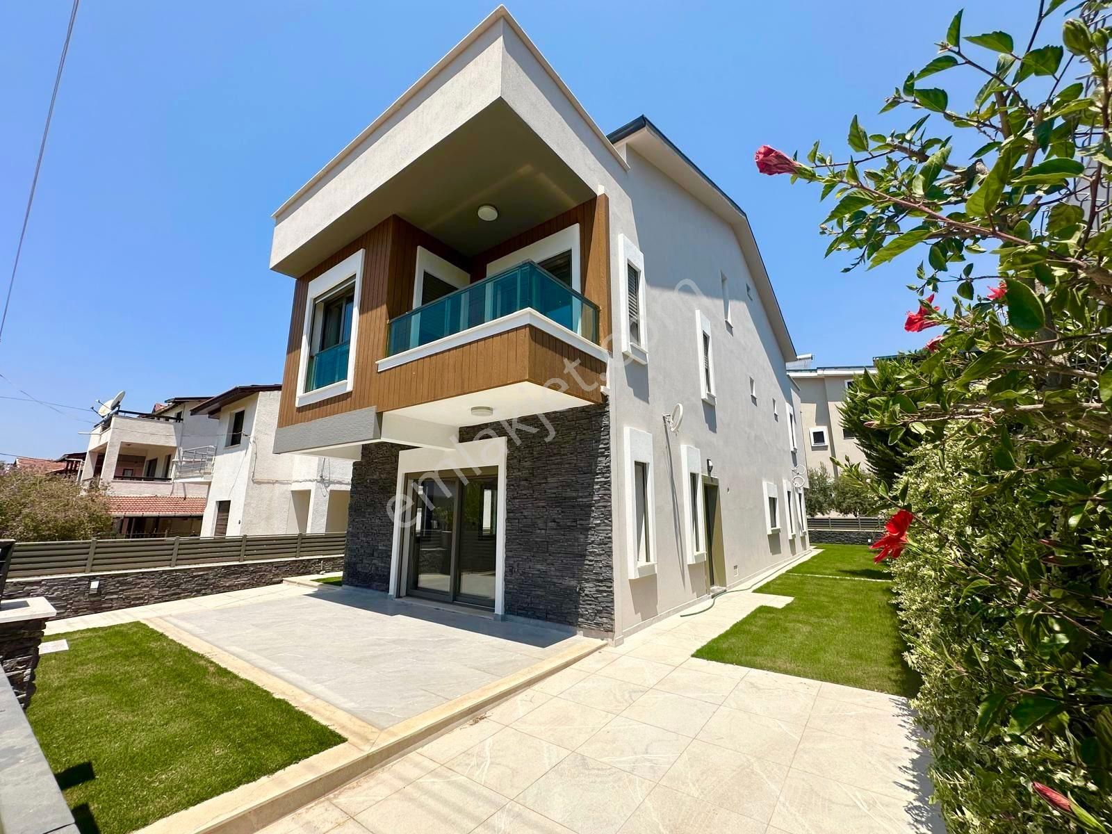 | Global | Denize 50 Metre Lüks Villa - Görsel 2