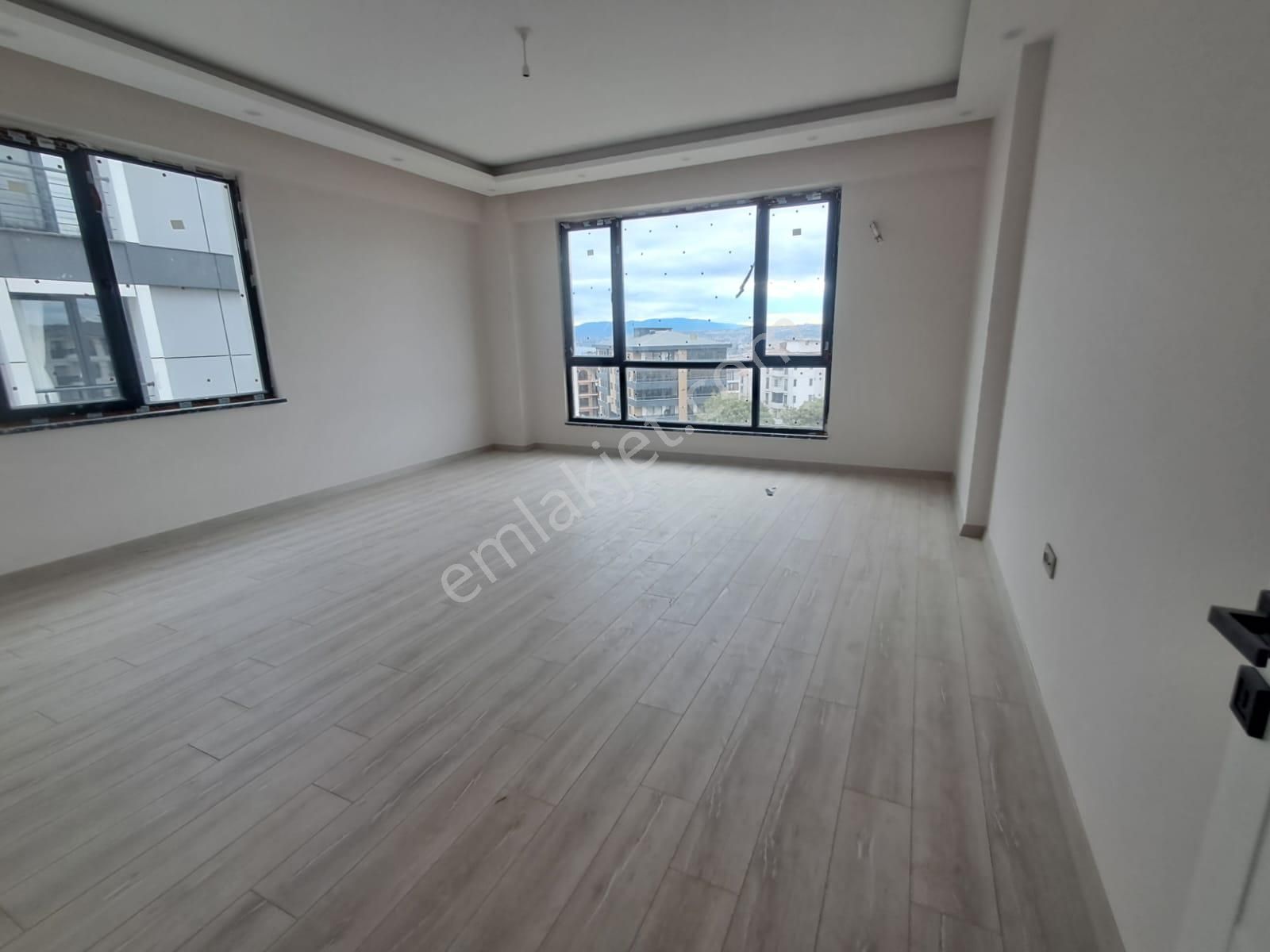 Ekşioğlu'ndan Tekirdağ Süleymanpaşa Atatürk Mahallesi 3+1 Satılık Daire - Görsel 33