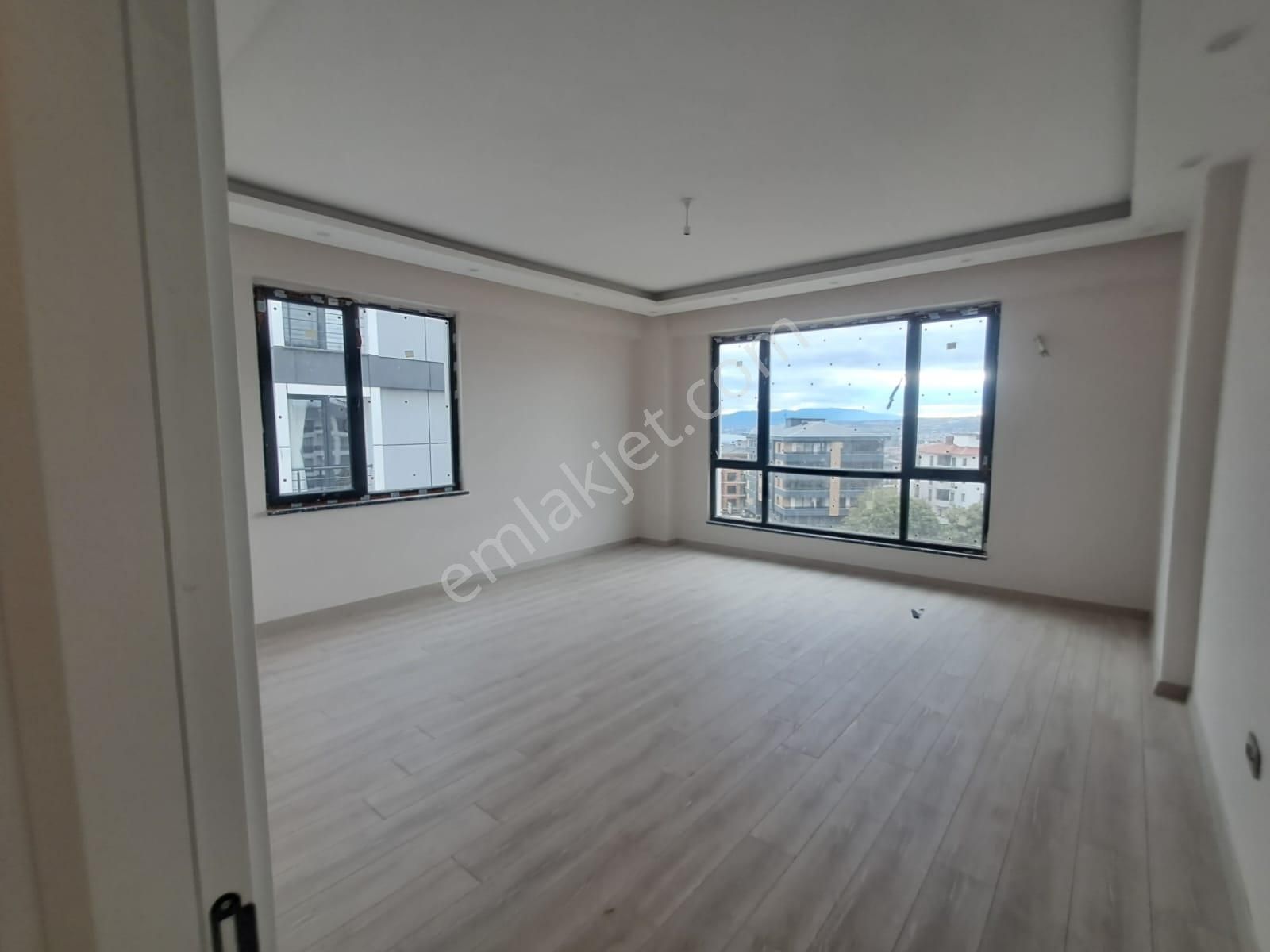 Ekşioğlu'ndan Tekirdağ Süleymanpaşa Atatürk Mahallesi 3+1 Satılık Daire - Görsel 3