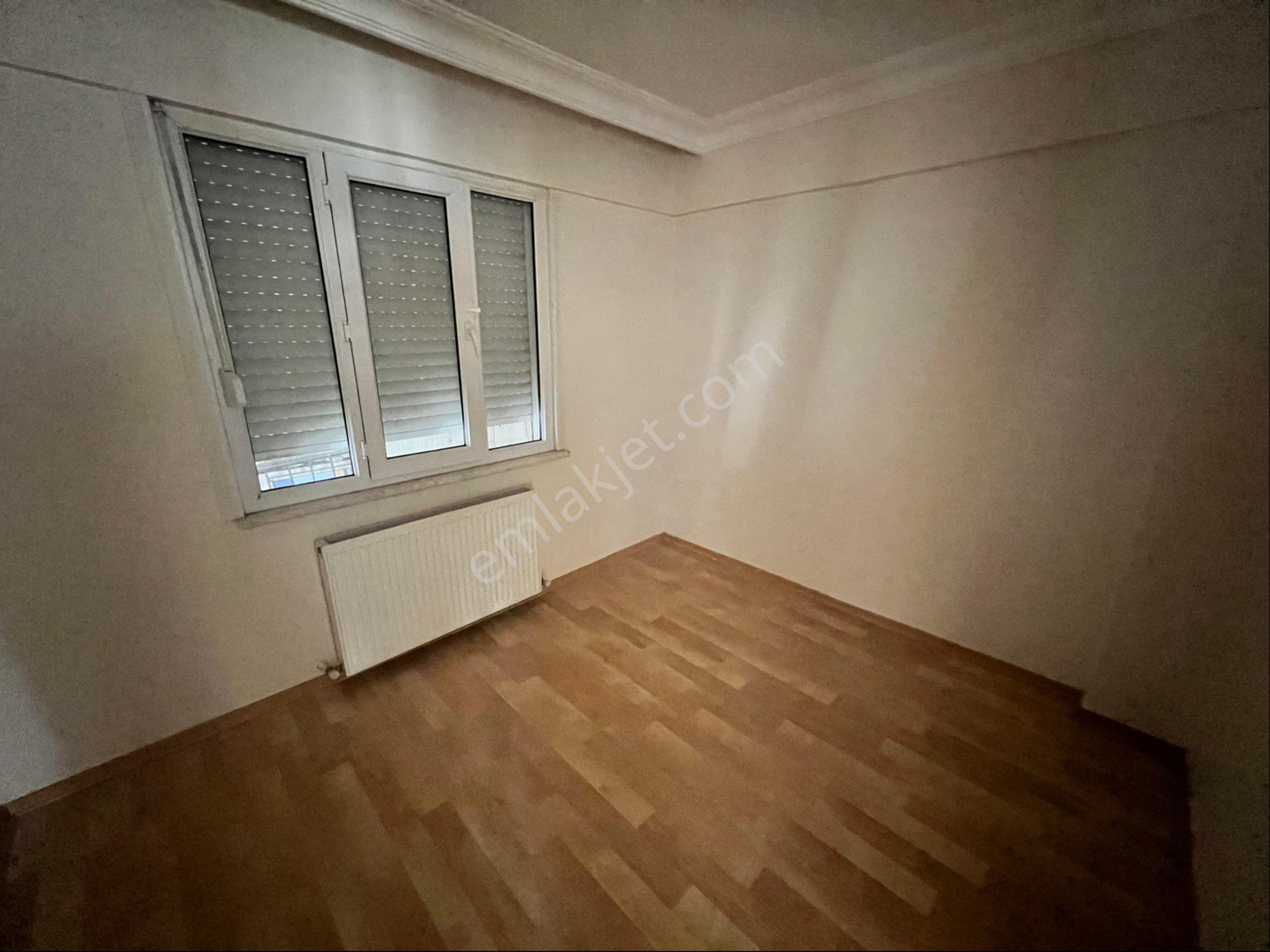 Naz Emlaktan Nuhkuyusu Caddesinde 2+1 Kiralık Daire - Görsel 9