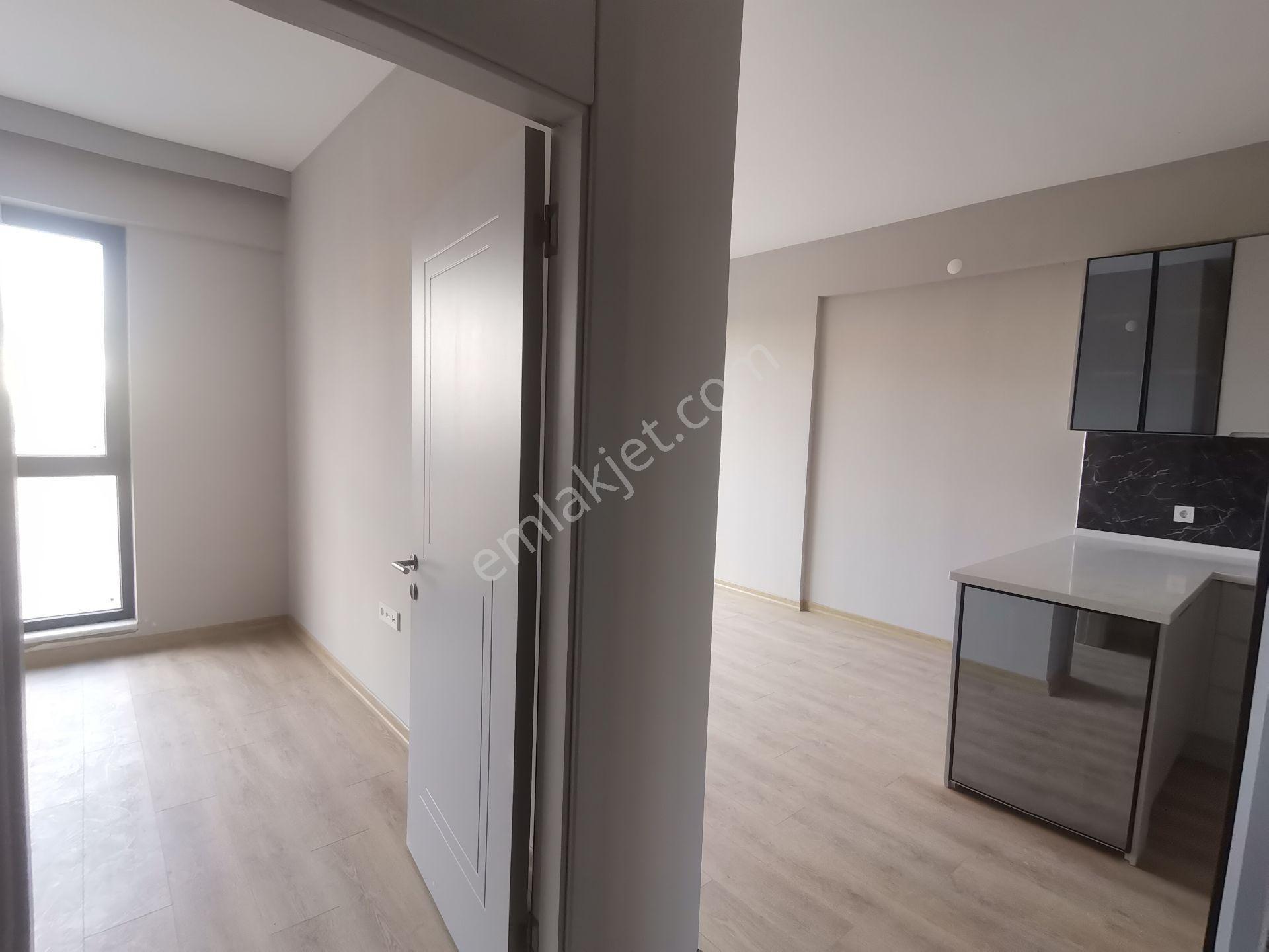 Plevne Caddesi Üzerinde Merkezi Lokasyon Acil Satılık 1+1 Daire - Görsel 10