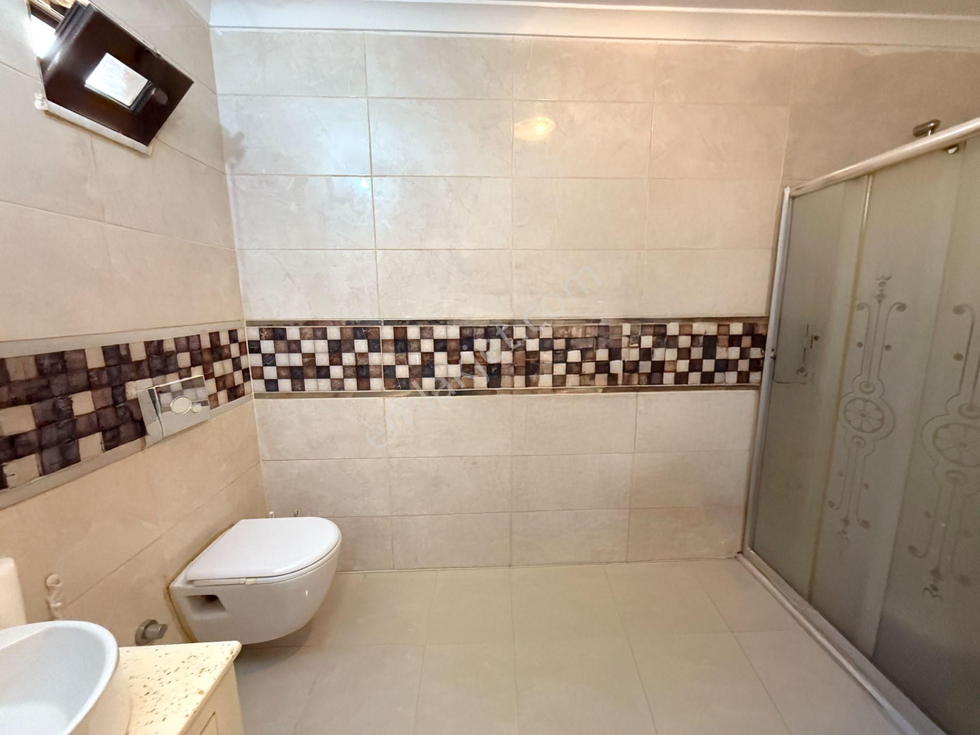 Remax Mid'den Bahçelievler Mahallesi'nde 3+1 Lüks Daire - Görsel 21