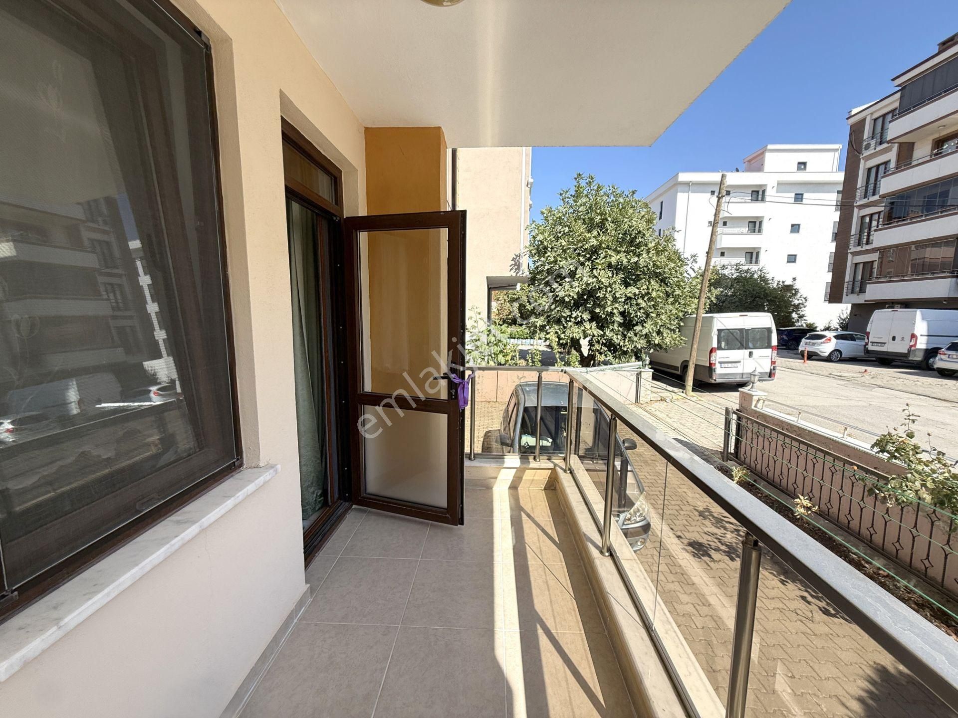 Remax Mid'den Bahçelievler Mahallesi'nde 3+1 Lüks Daire - Görsel 27