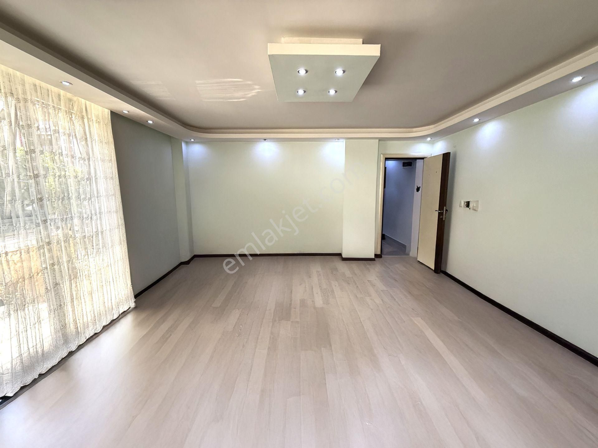 Remax Mid'den Bahçelievler Mahallesi'nde 3+1 Lüks Daire - Görsel 30