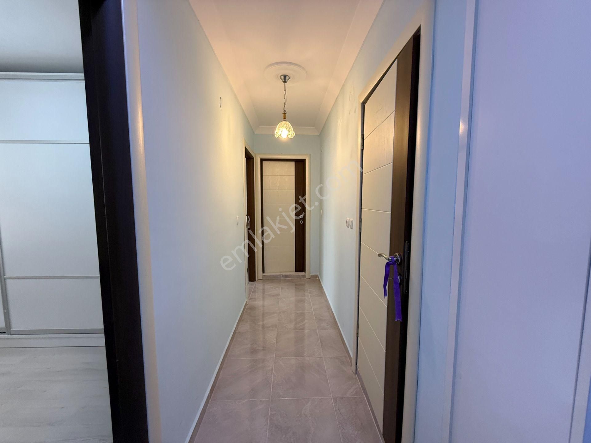 Remax Mid'den Bahçelievler Mahallesi'nde 3+1 Lüks Daire - Görsel 16