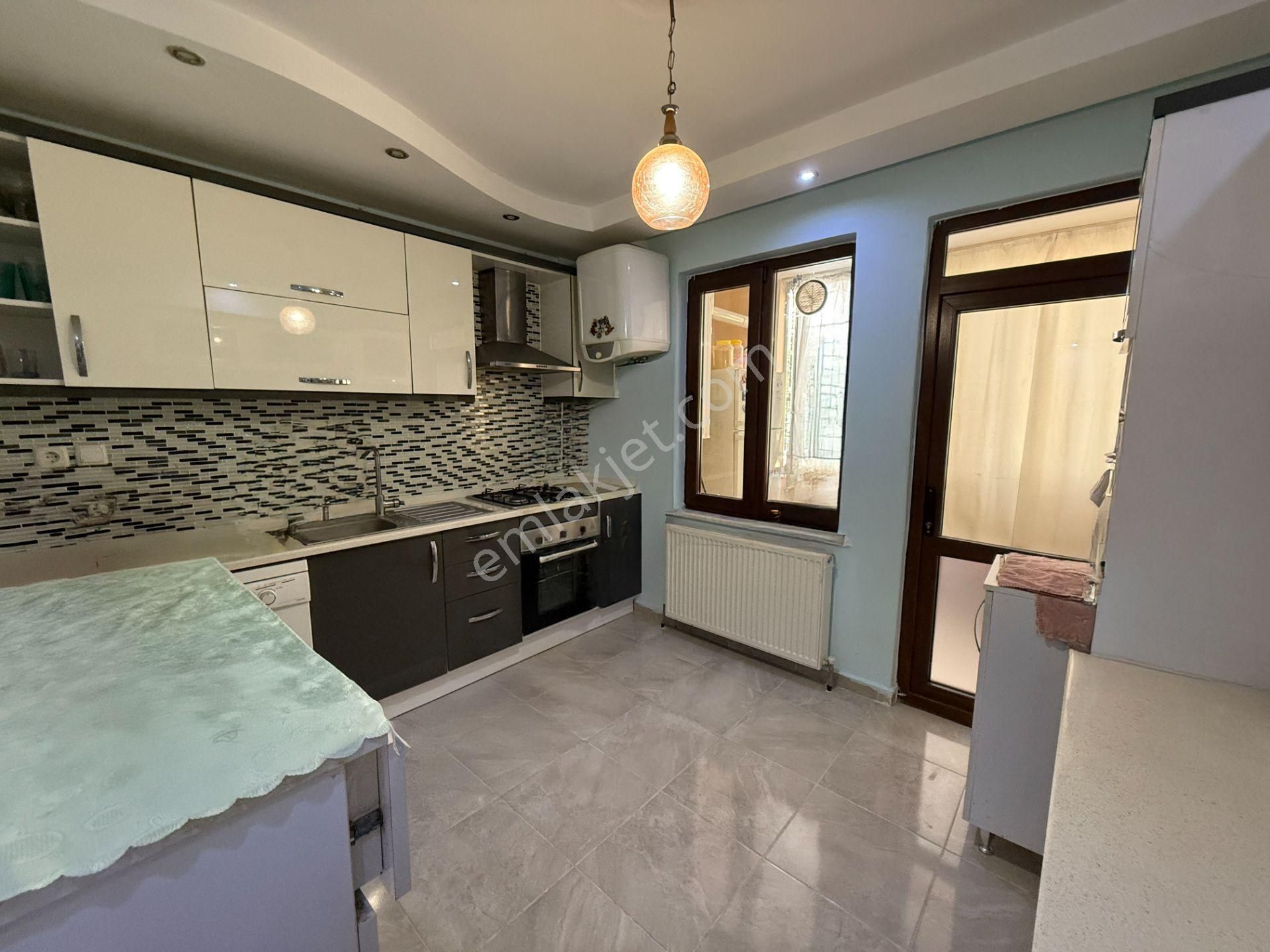 Remax Mid'den Bahçelievler Mahallesi'nde 3+1 Lüks Daire - Görsel 10