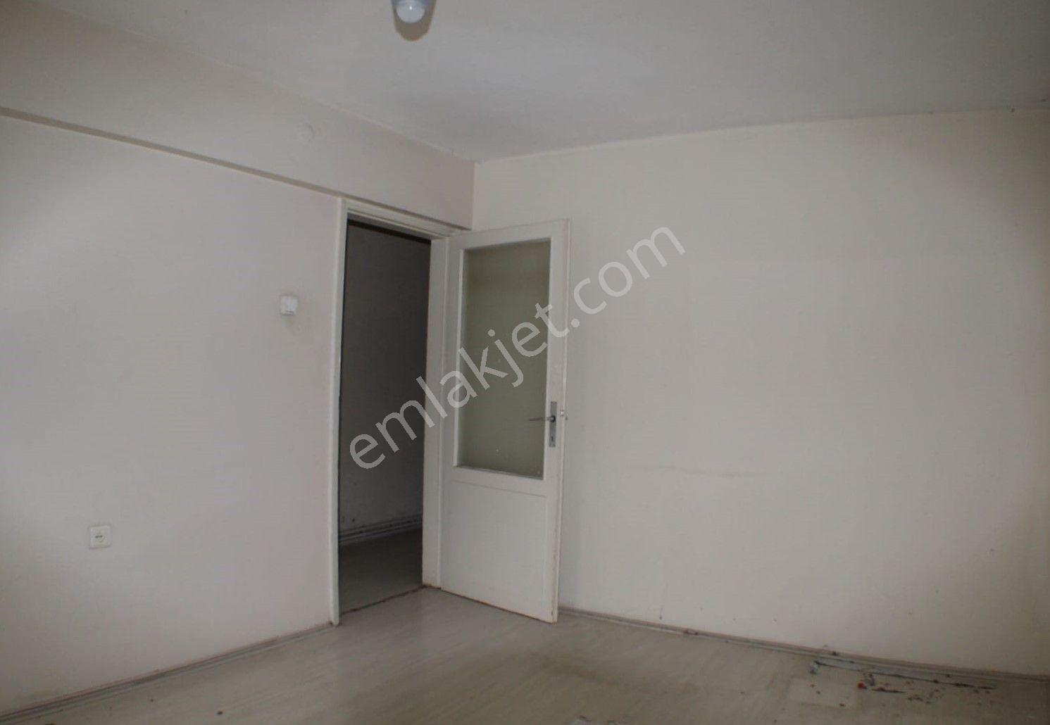 Bursa Setbaşı İpekçilik'de 1+1 Kombili 1. Kat 65 M2 Daire Kiralık - Görsel 8