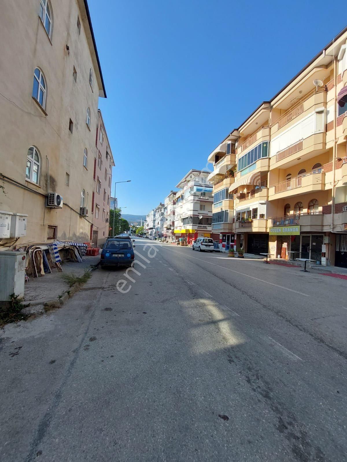 Kumla Konak Emlak”tan Satılık Denize Yakın Full Yapılı Daire - Görsel 2