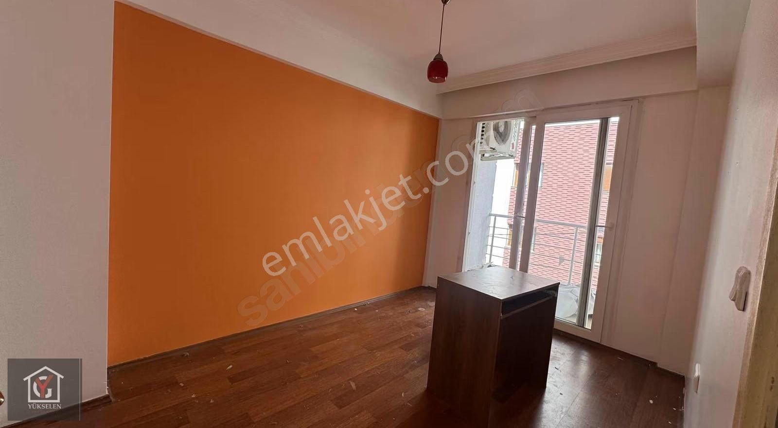 Buca Adatepe'de 1+1 Yatırımlık Balkonlu Koridorlu - Görsel 9