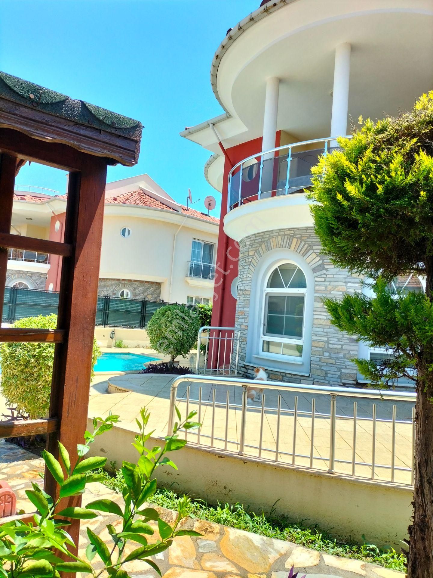 Sahibinden , 420 M2 , Müstakil, Havuzlu Tripleks Villa - Görsel 22