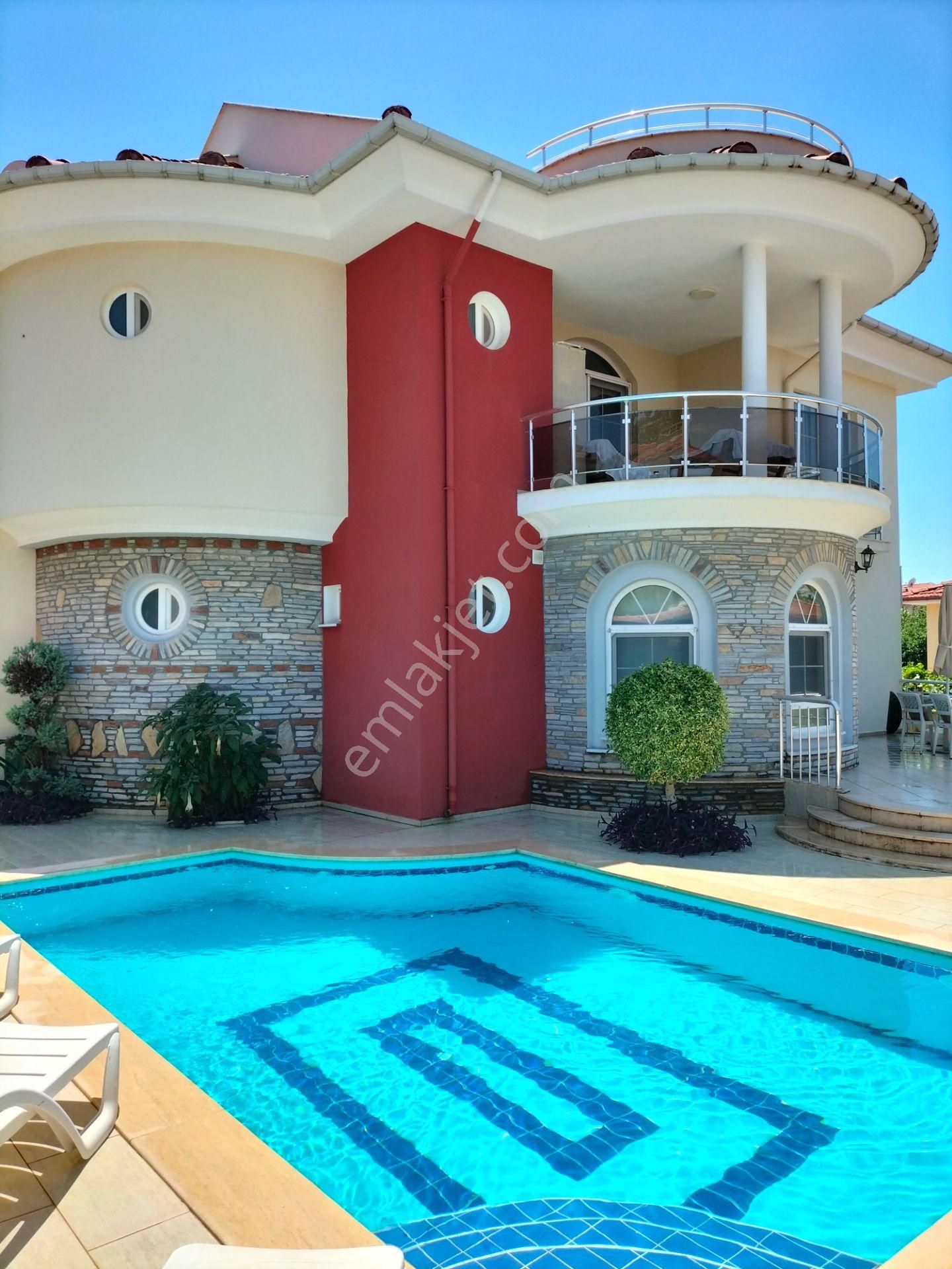 Sahibinden , 420 M2 , Müstakil, Havuzlu Tripleks Villa - Görsel 5