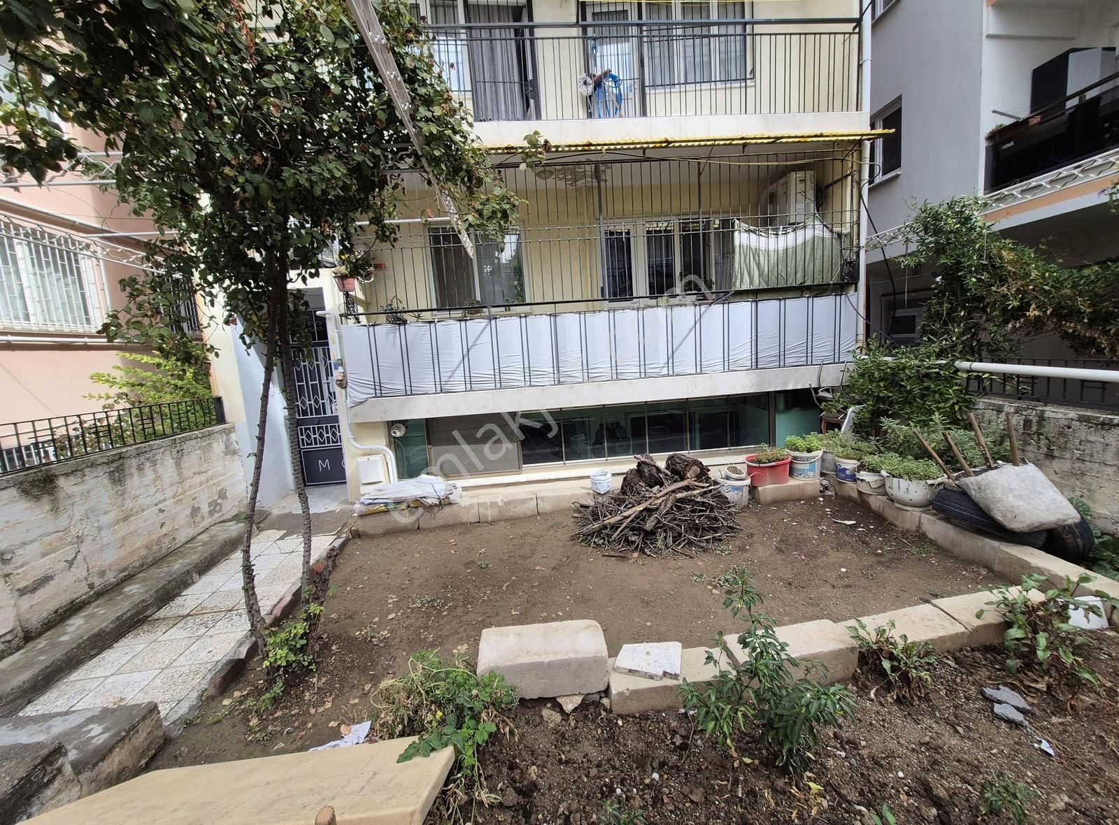 Sırakapılar Yeşilköy Cad. Hakan Market Yakını Satılık 3+1 Daire - Görsel 16