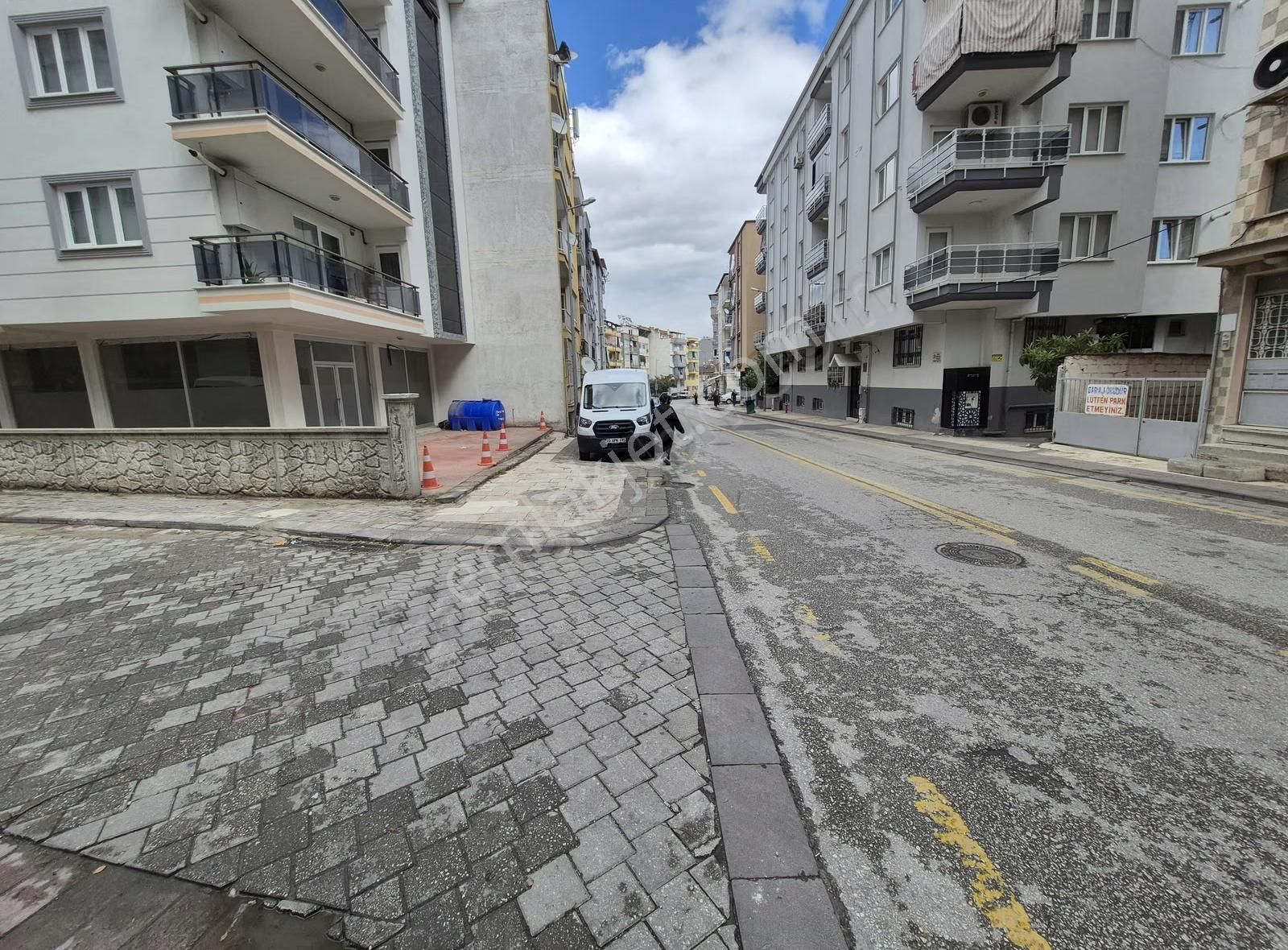 Sırakapılar Yeşilköy Cad. Hakan Market Yakını Satılık 3+1 Daire - Görsel 17