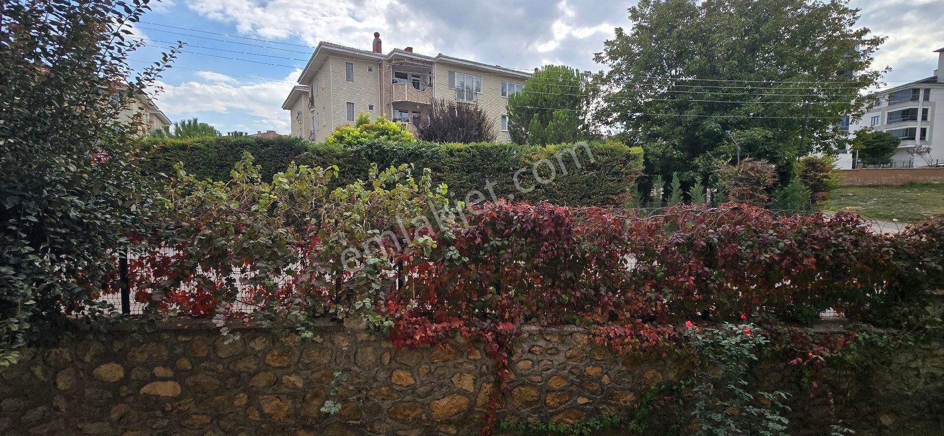 Seka Güven Evler Konutlarında Satılık Masrafsız 3+1 Daire - Görsel 27