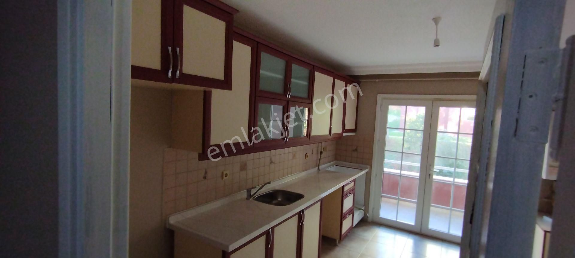 Sakarya Zümrüt Emlak'tan Korucuk Mah.korukent Baytur Sitesi 3+1, 145 M2 Kiralık Daire - Görsel 10