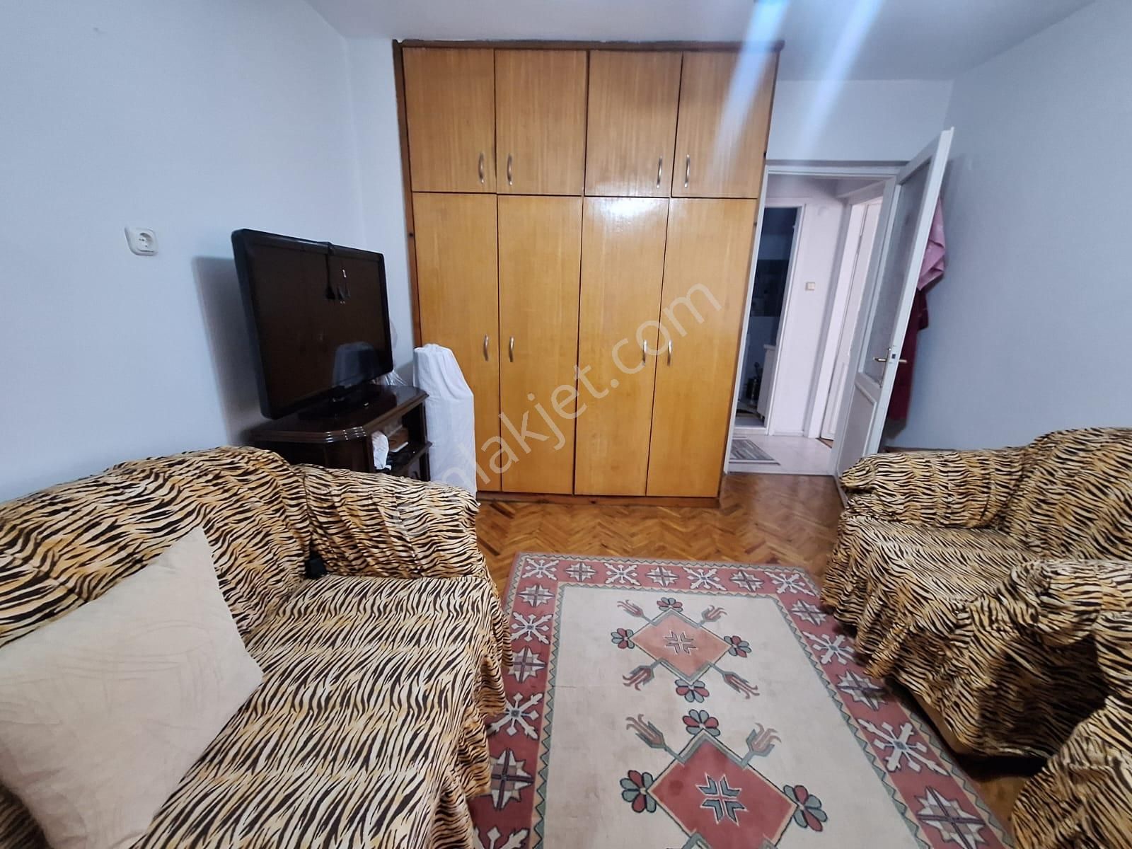 Küçükyalıda 3+1 Deniz Manzaralı Doğalgazlı - Görsel 19
