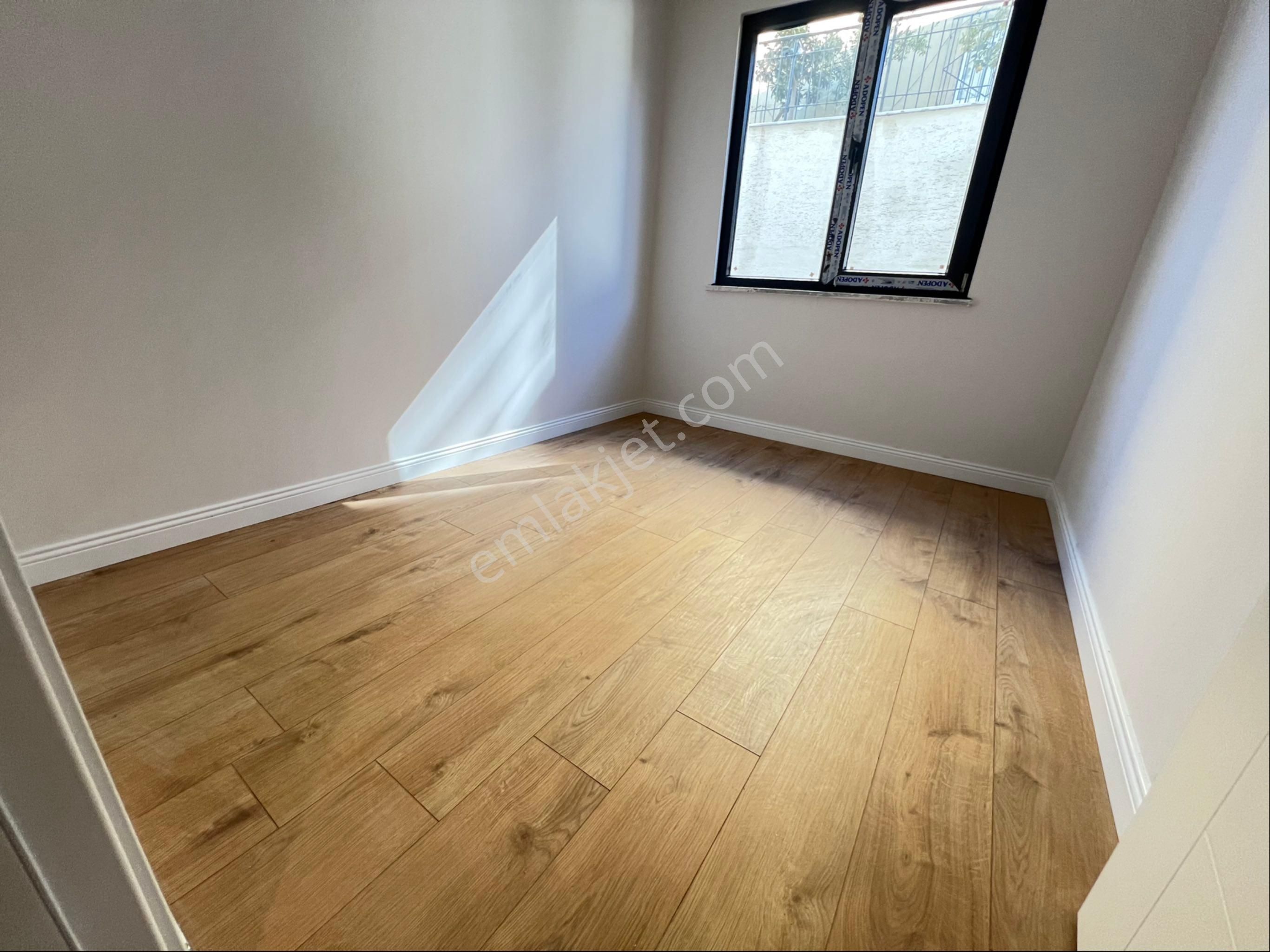 Vizyon Emlak'tan Bağlarbaşı Mh Merkezi Konumda Sıfır 2+1 Daire - Görsel 9