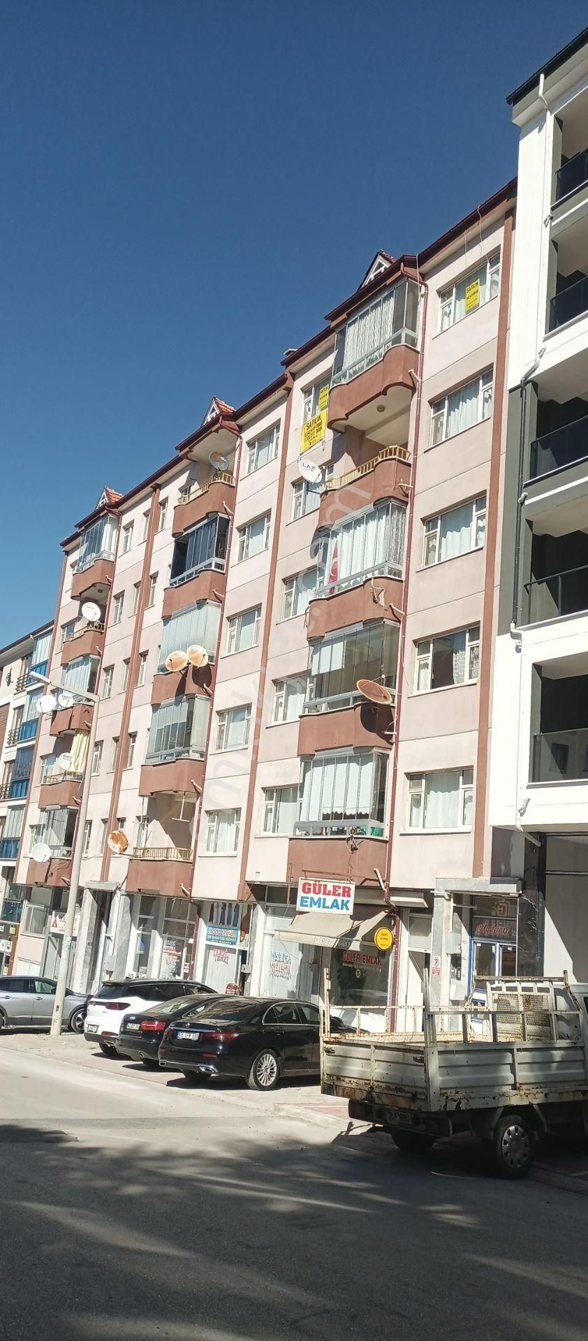 Çarşı Merkezinde Satılık Lüks 3+1 Daire - Görsel 3