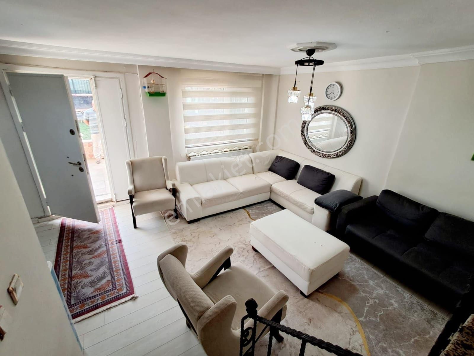 Gümüşyaka'da Denize 50 Metre-anayola Cepheli Tripleks Villa - Görsel 15