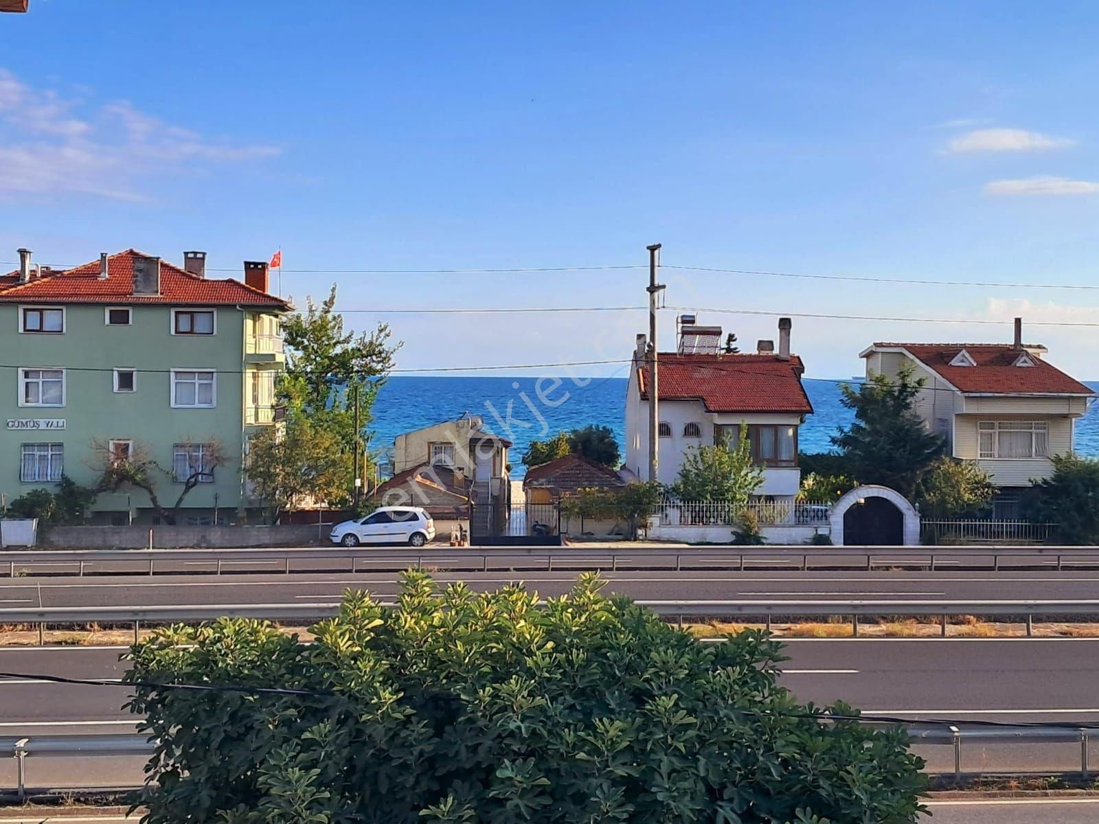 Gümüşyaka'da Denize 50 Metre-anayola Cepheli Tripleks Villa - Görsel 2