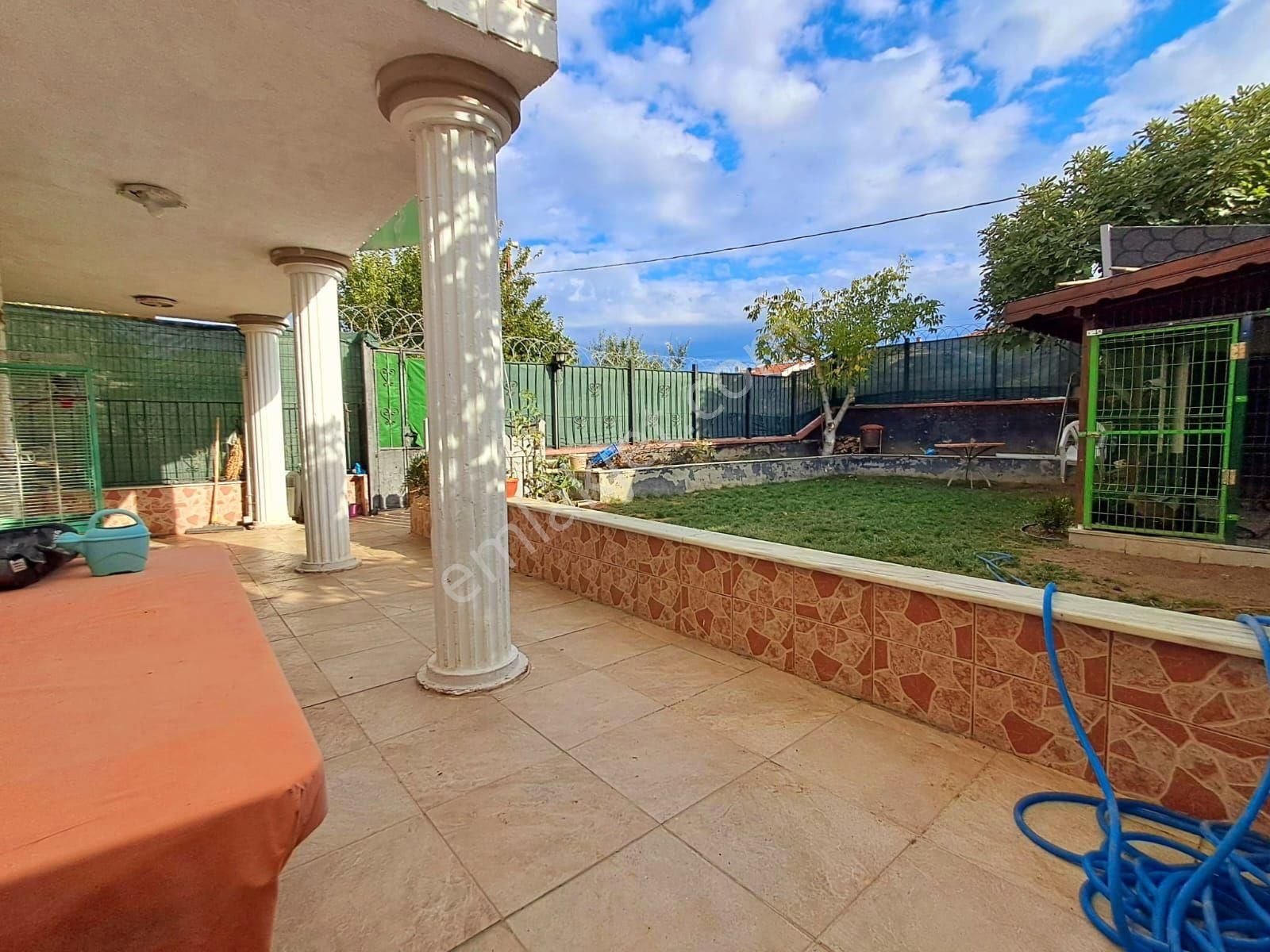 Gümüşyaka'da Denize 50 Metre-anayola Cepheli Tripleks Villa - Görsel 7