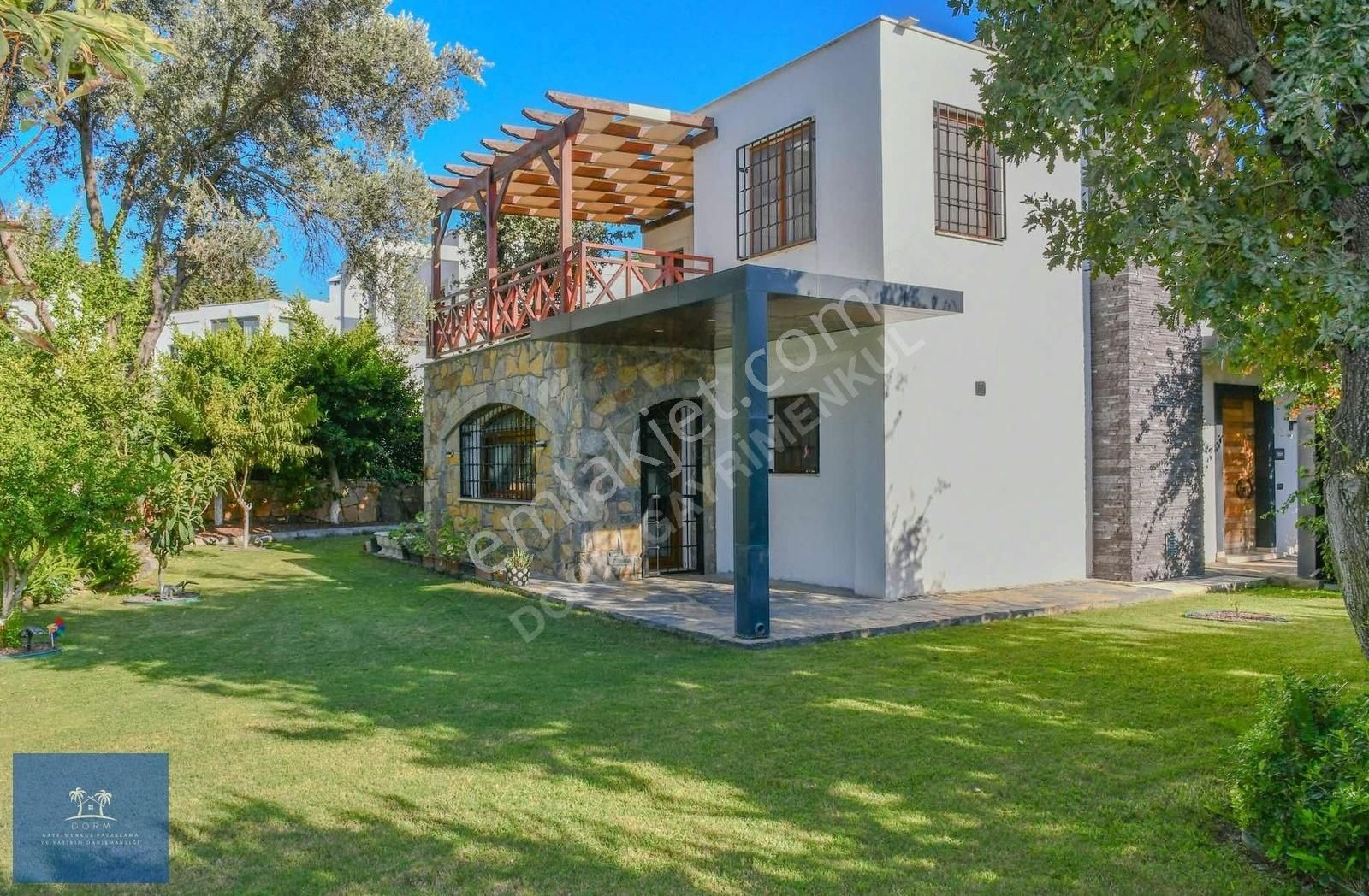 Yalıkavak Merkez'de Geniş Bahçeli Satılık Villa - Görsel 18