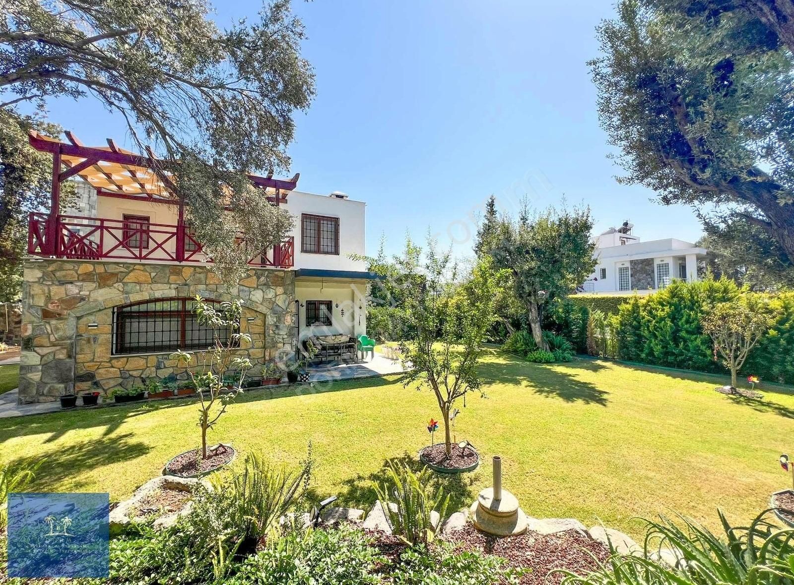 Yalıkavak Merkez'de Geniş Bahçeli Satılık Villa - Görsel 25