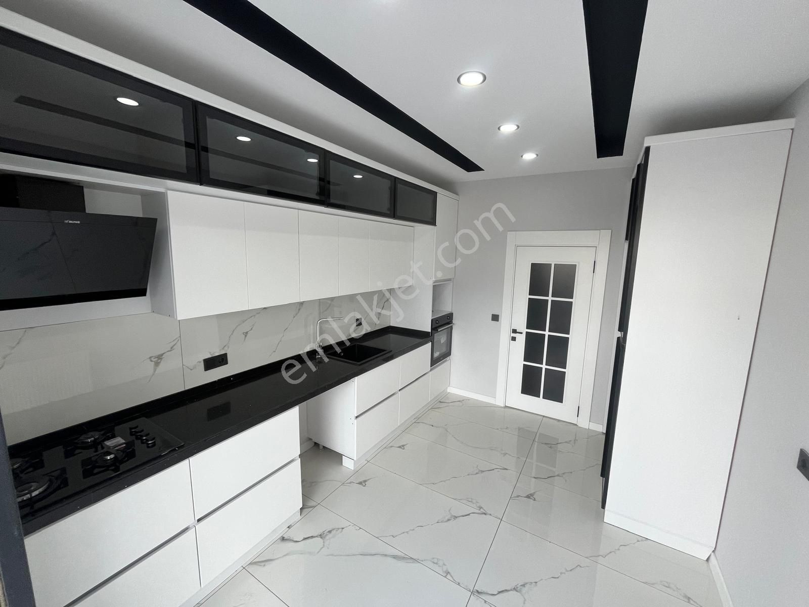 Güre Çamlıbelde Denize 500 Mt 4+1 V - Görsel 14