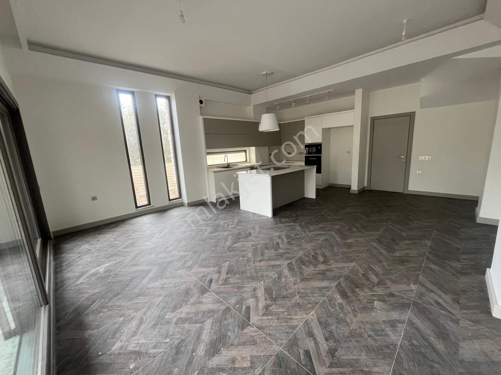 Güre Merkezdedeniz Manzaralı 4+1 Tasarım Villa - Görsel 9