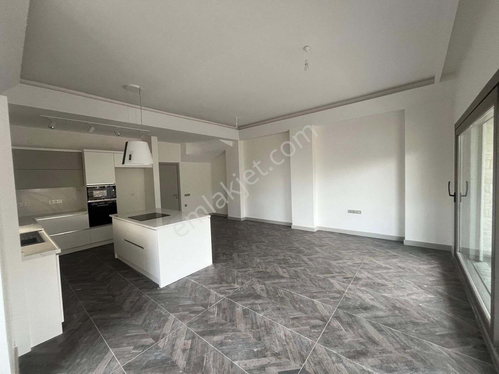 Güre Merkezdedeniz Manzaralı 4+1 Tasarım Villa - Görsel 12