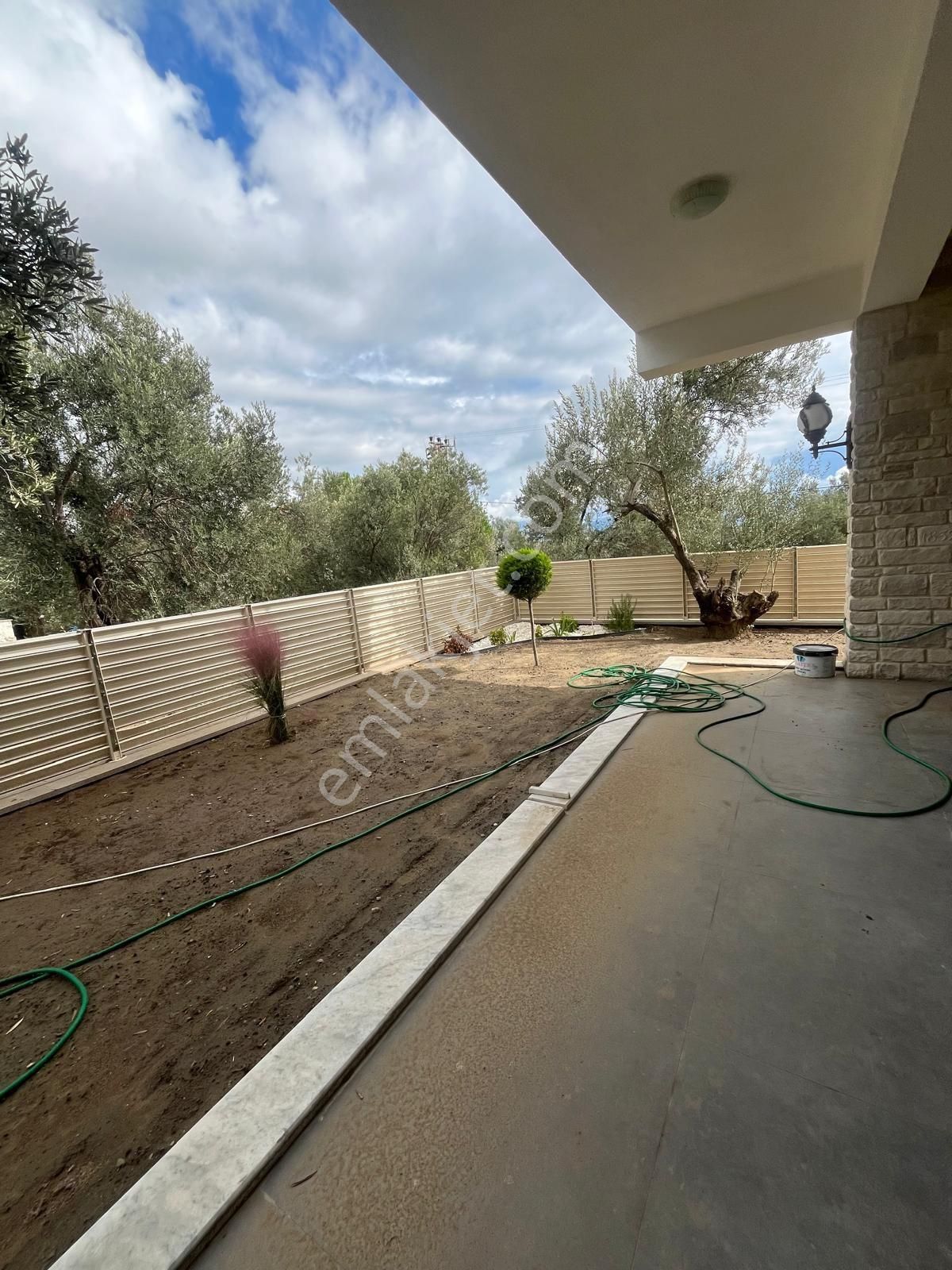 Güre Merkezdedeniz Manzaralı 4+1 Tasarım Villa - Görsel 3