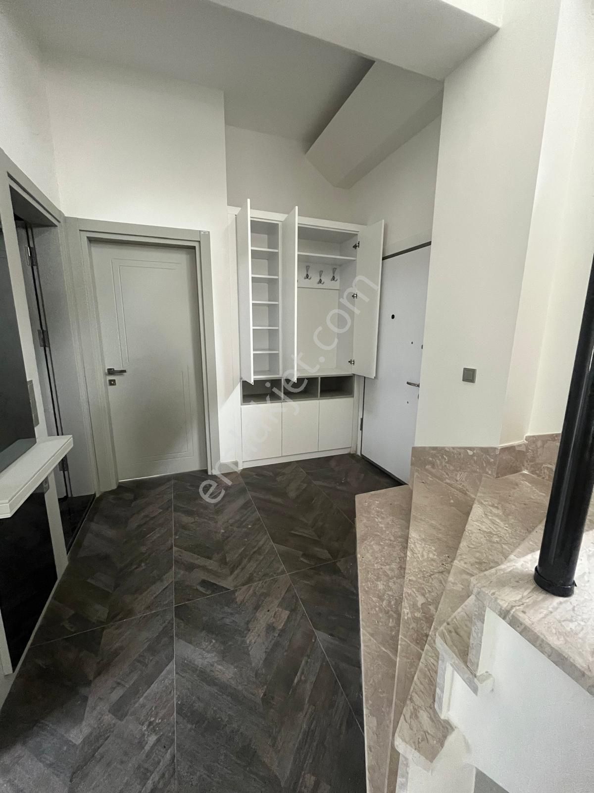 Güre Merkezdedeniz Manzaralı 4+1 Tasarım Villa - Görsel 16