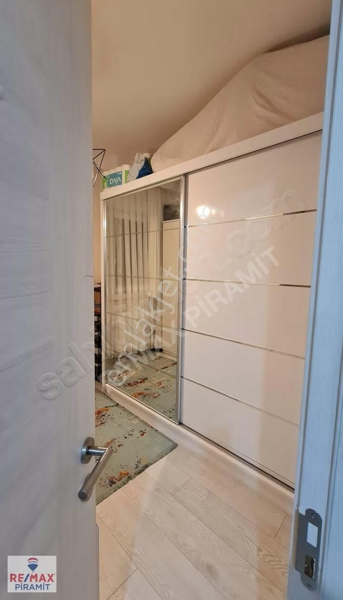 Göztepede 3 Yaşında 3+1 Kat Mülkiyetli K.otoparklı Asansörlü - Görsel 15