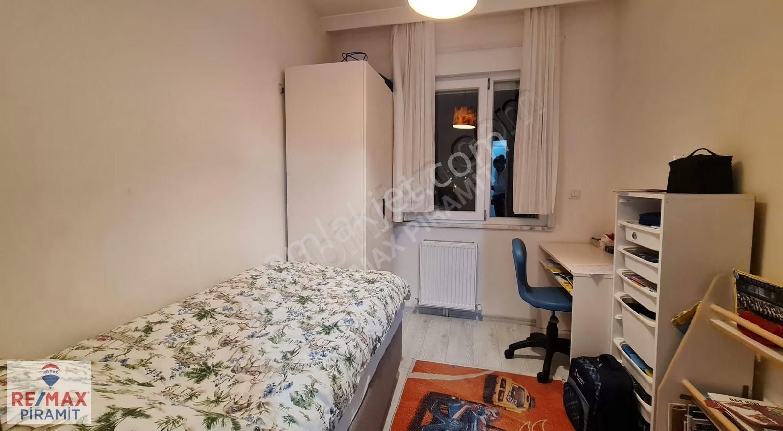 Göztepede 3 Yaşında 3+1 Kat Mülkiyetli K.otoparklı Asansörlü - Görsel 17