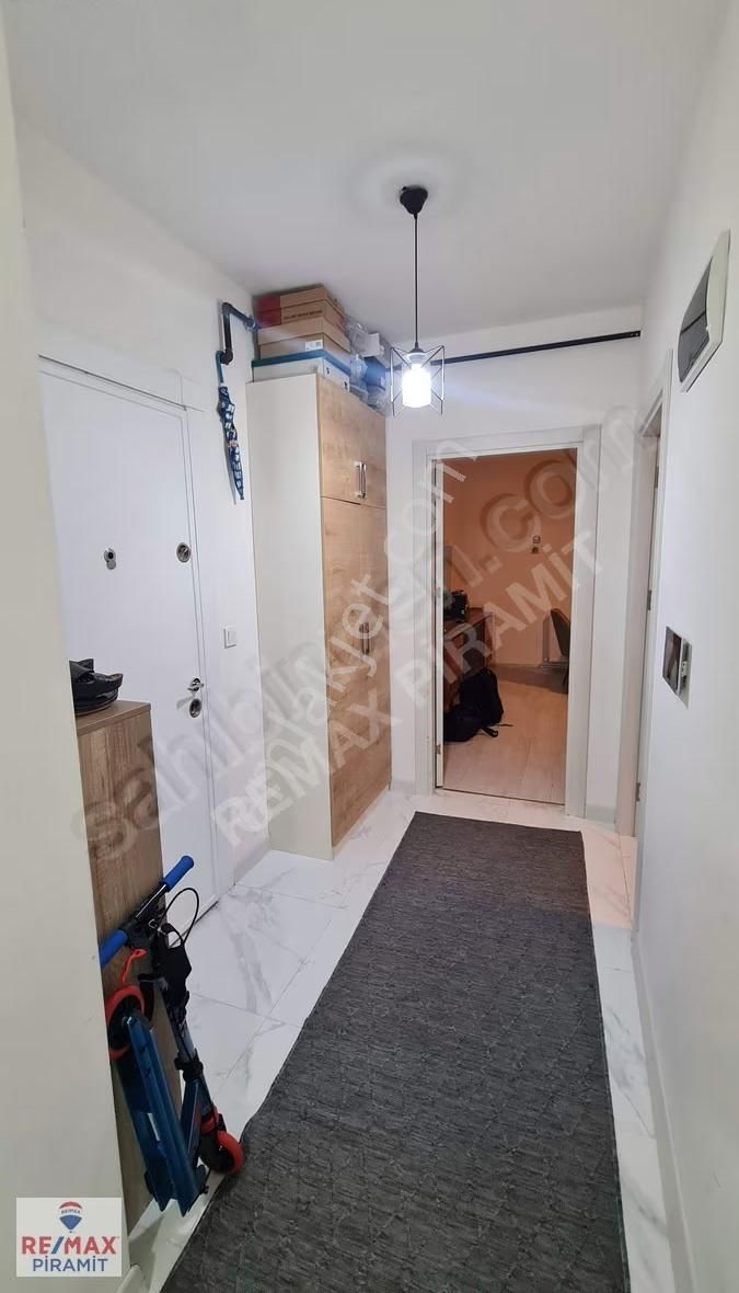 Göztepede 3 Yaşında 3+1 Kat Mülkiyetli K.otoparklı Asansörlü - Görsel 20