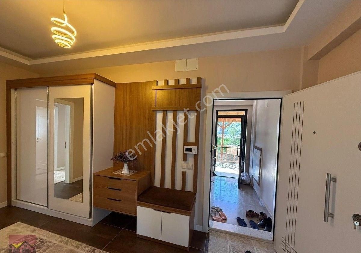 Stadyum Yakını 570m2 Arsa İçerisinde 2 Ayrı Girişli Daire - Görsel 6