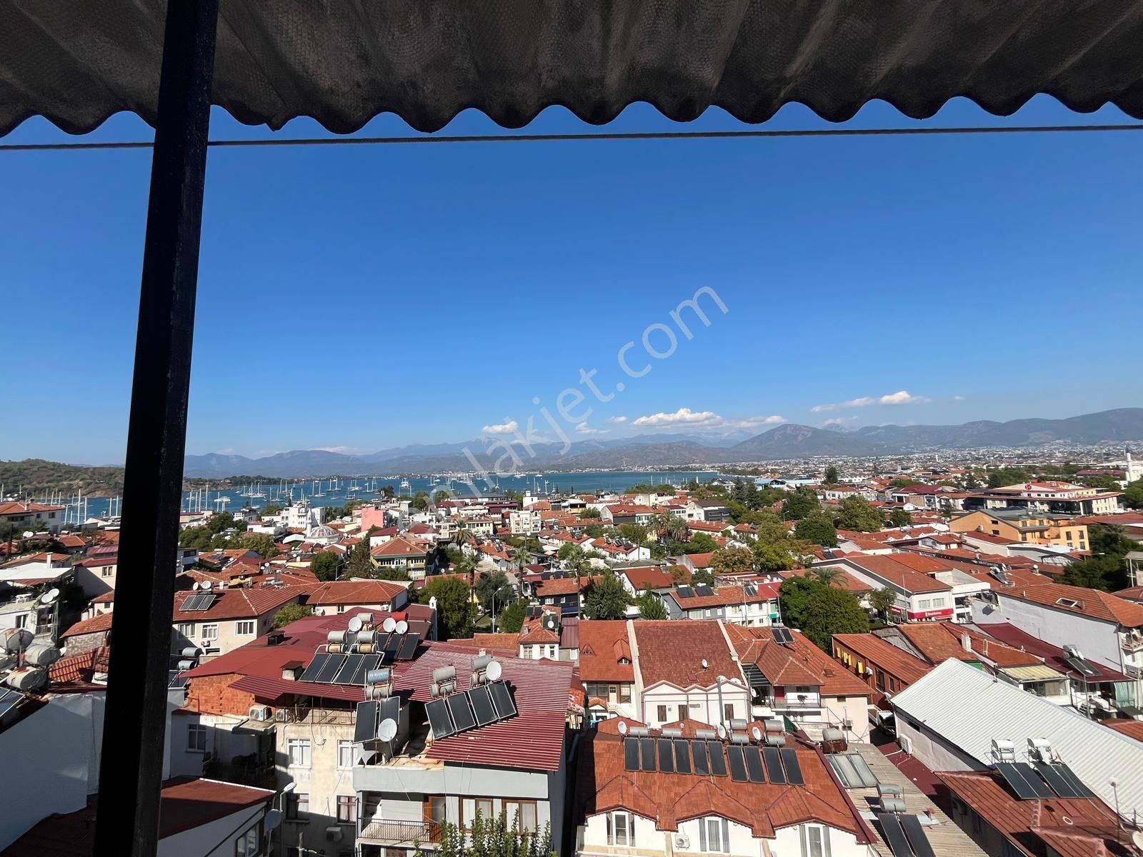 Fethiye Karagözler'de Muhteşem Deniz Ve Şehir Manzaralı Satılık 2 Katlı Ev - Görsel 6