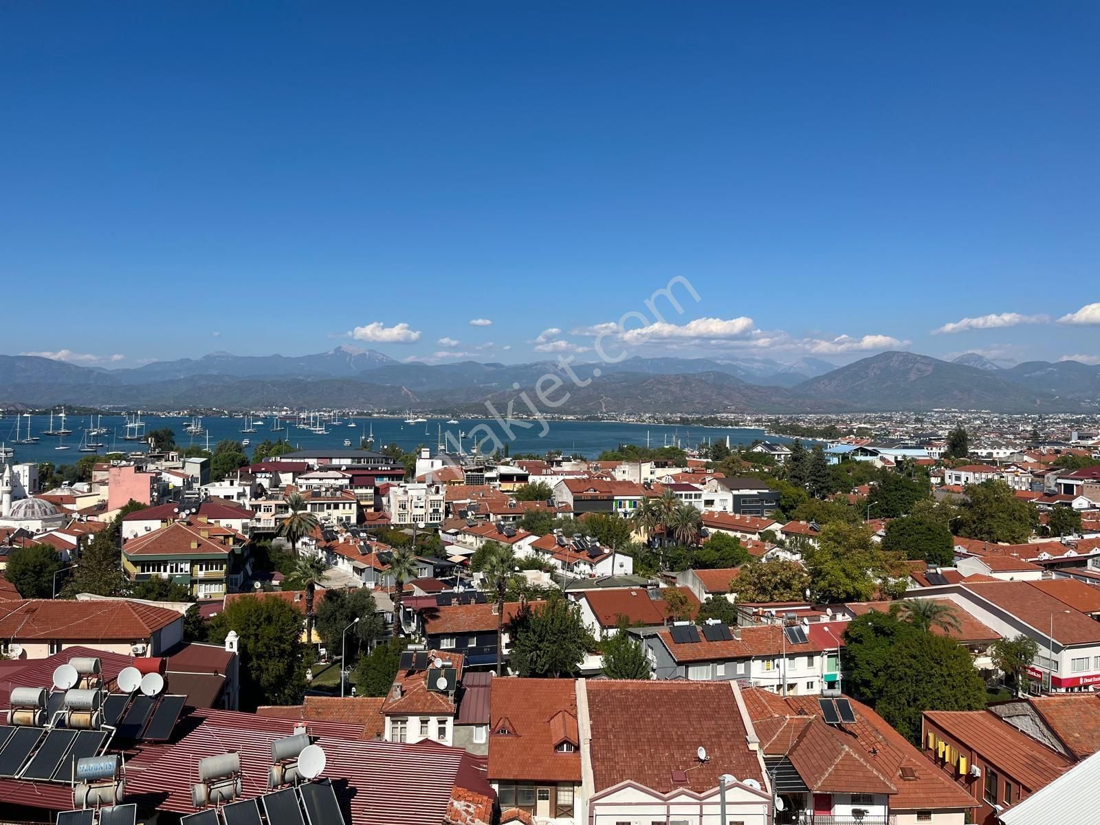 Fethiye Karagözler'de Muhteşem Deniz Ve Şehir Manzaralı Satılık 2 Katlı Ev - Görsel 2