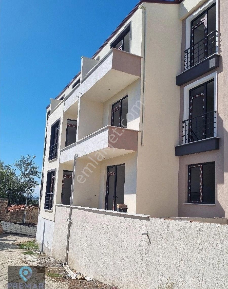Premar Ayvada'dan Gömeç Karaağaç Mahallesinde Sıfır 1+1 Daire