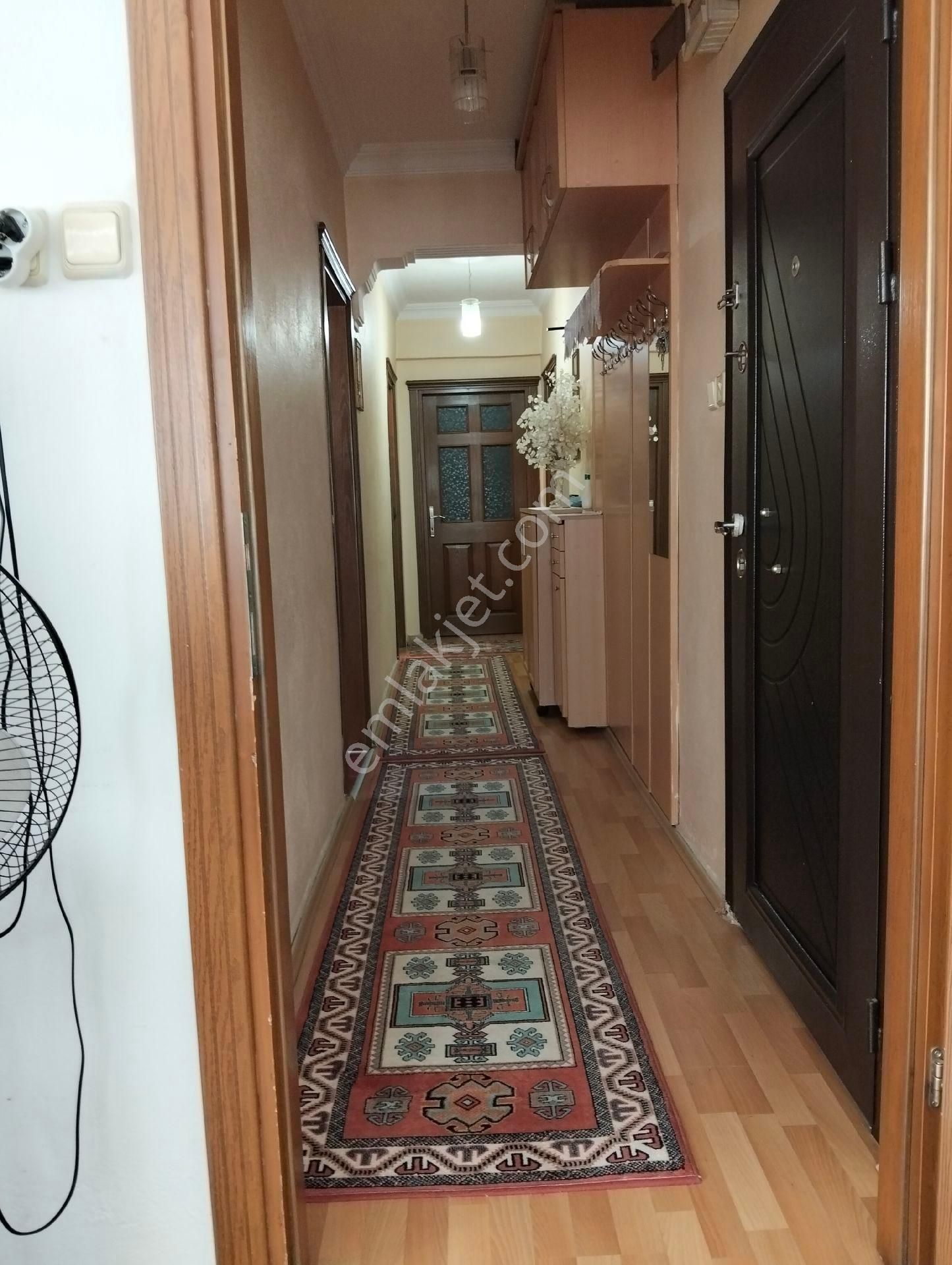 Sarıkız Mahallesinde Eşyalı Kiralık 1+1 - Görsel 9