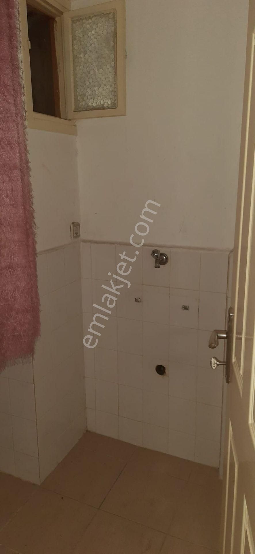 Menemen Esatpaşa Mah. İzban İstasyonuna Yakın Kiralık 3+1 Ara Kat Bakımlı Daire - Görsel 9