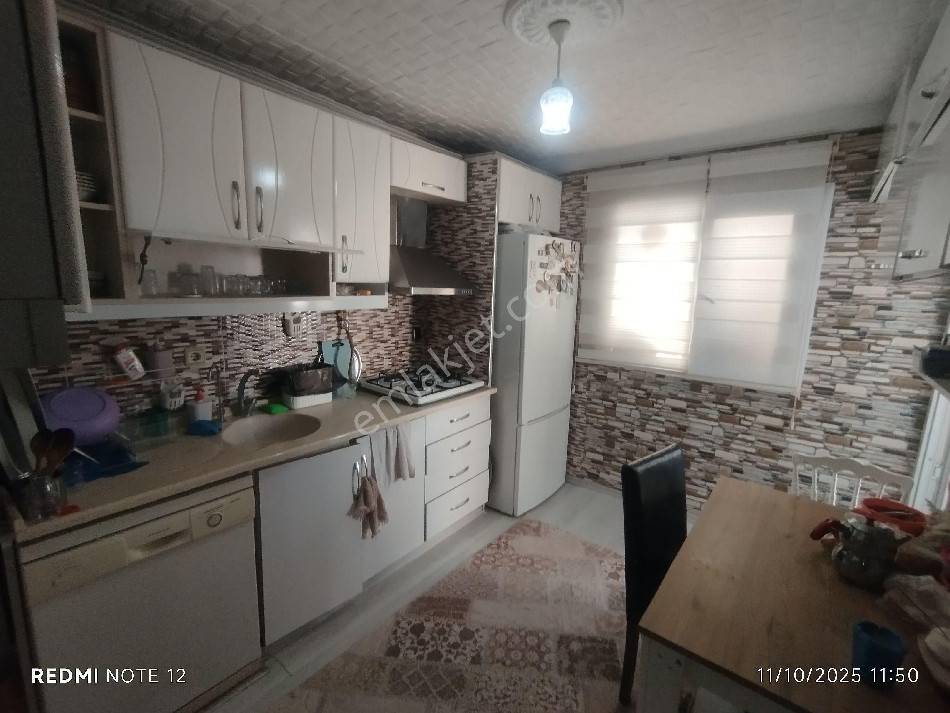 Refet Bele Mahallede Büyük 3+1 Daire - Görsel 14