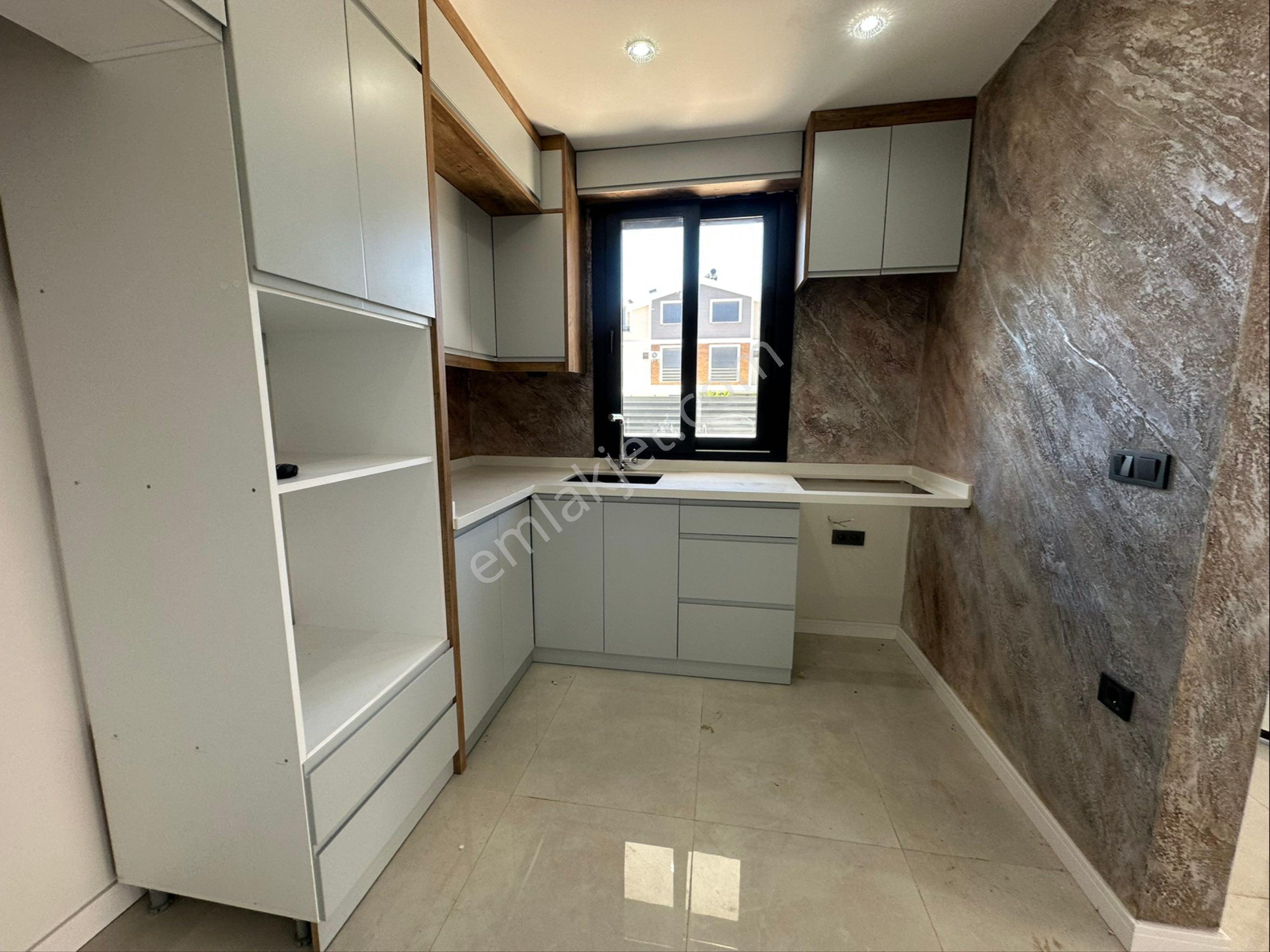 Didim Efelerde 4+1 Sıfır Havuzlu Villa Merkezi Konumda - Görsel 15