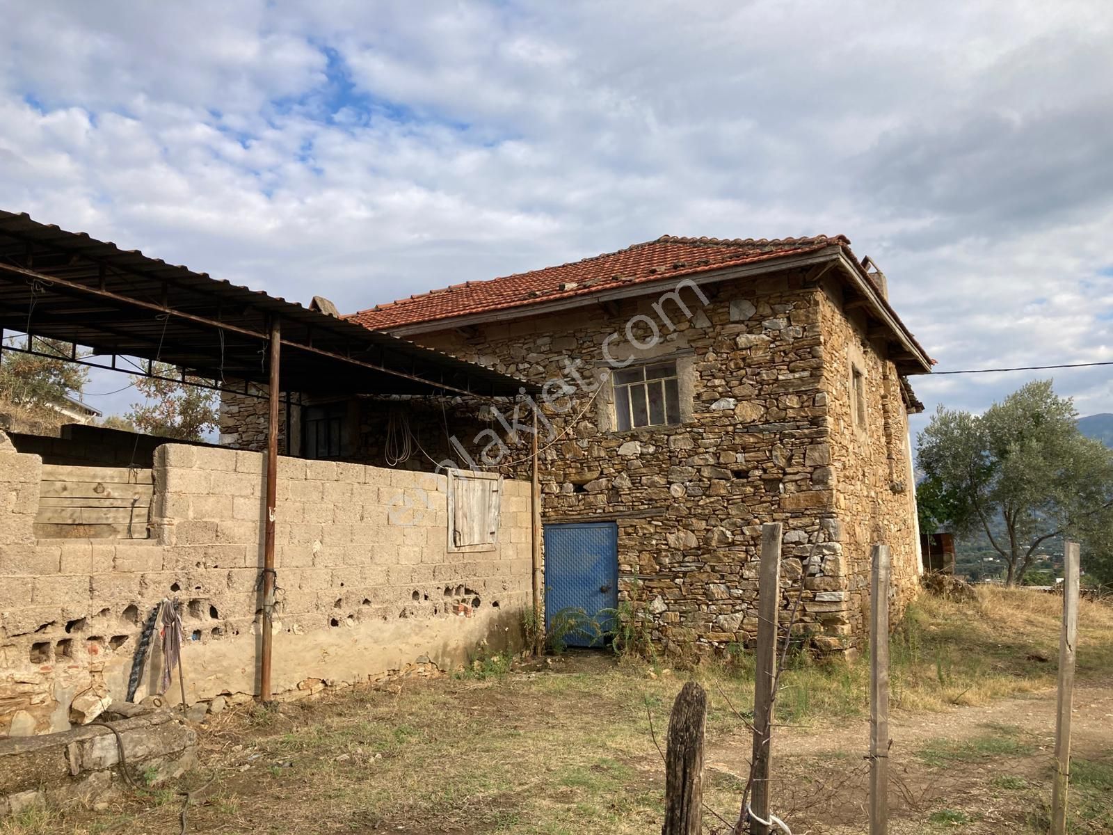 Beydağ Müstakil Köyevi Ve Zeytinlik 2406 M2 - Görsel 13