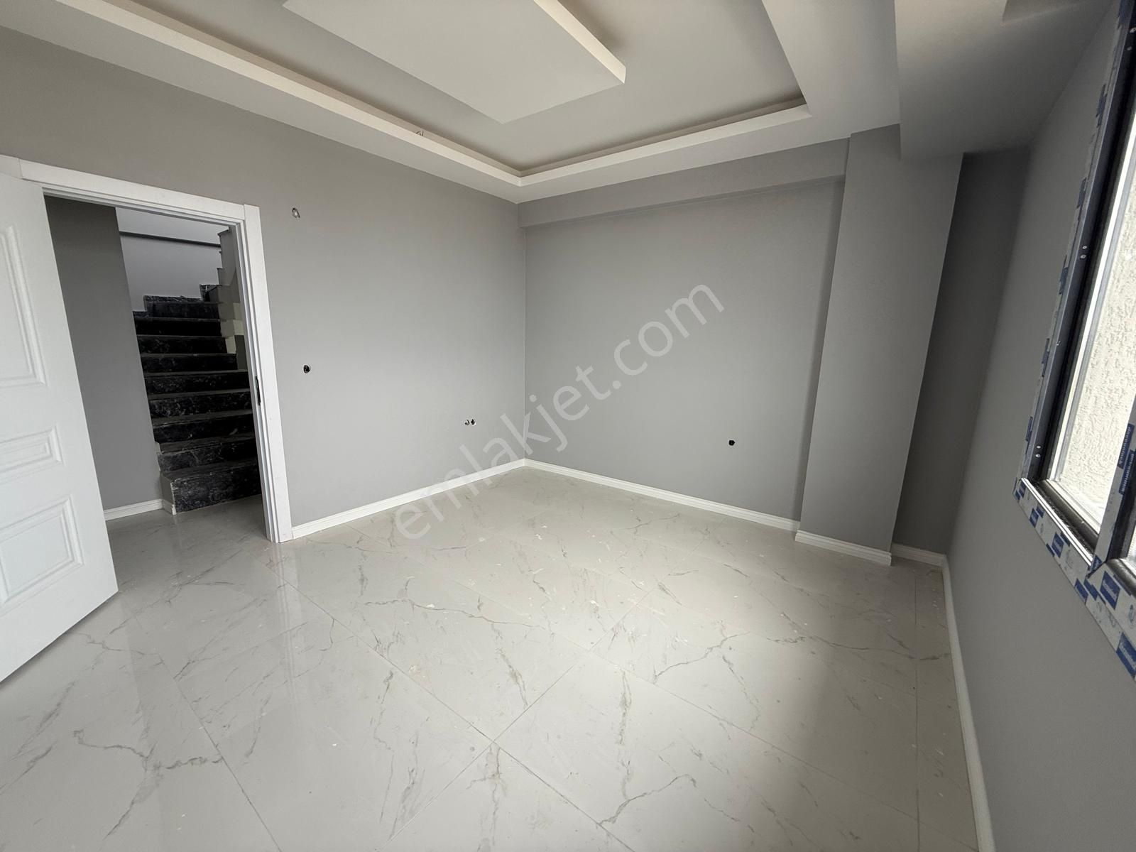 Delux'den Altınova'da Full Deniz Manzaralı Havuzlu Satılık Villa - Görsel 15