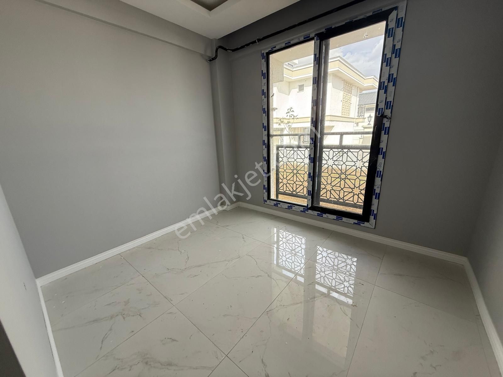 Delux'den Altınova'da Full Deniz Manzaralı Havuzlu Satılık Villa - Görsel 11