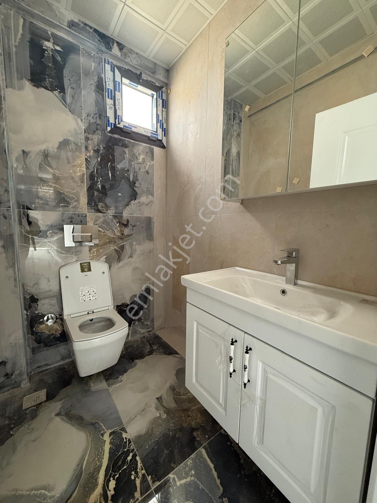 Delux'den Altınova'da Full Deniz Manzaralı Havuzlu Satılık Villa - Görsel 12