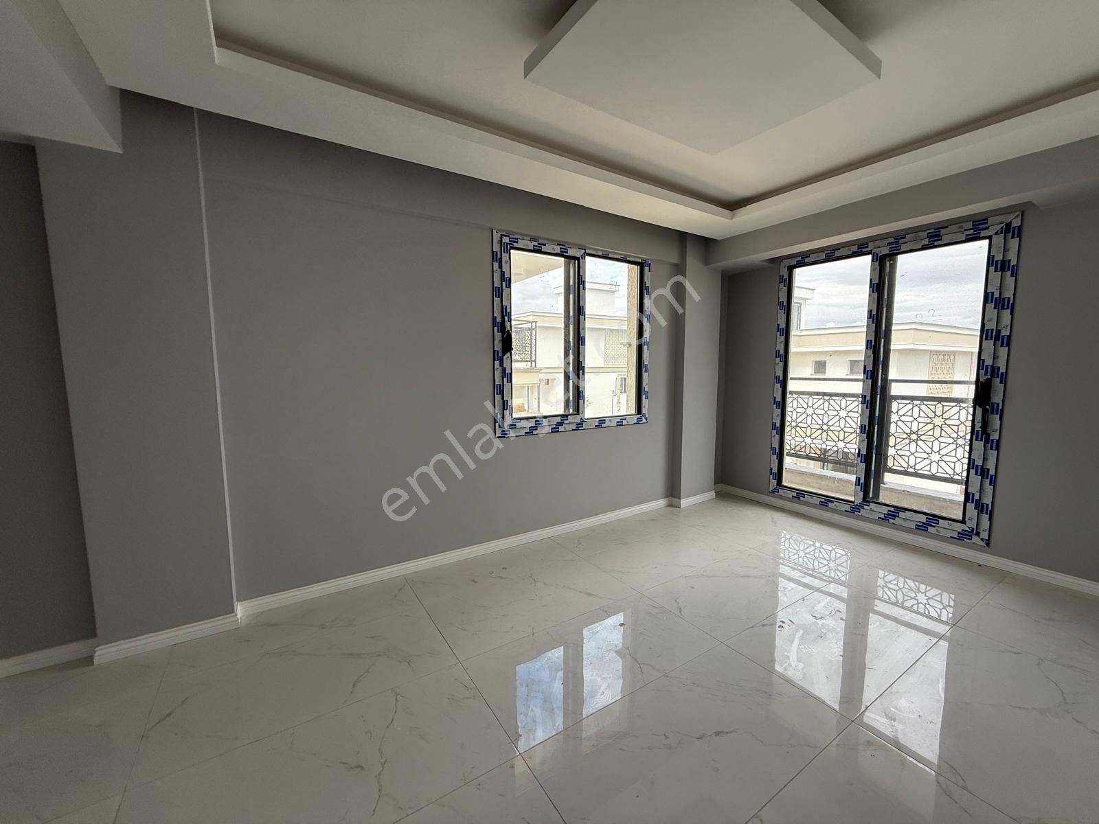 Delux'den Altınova'da Full Deniz Manzaralı Havuzlu Satılık Villa - Görsel 25