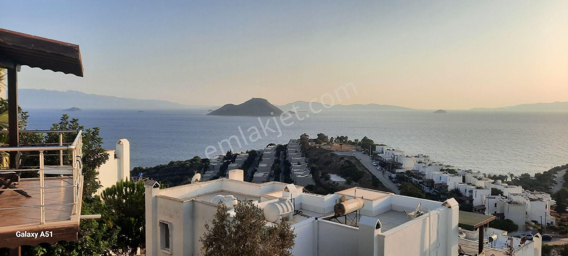 Bodrum Gümüşlükte Satılık İkiz Triblex 3+1 Deniz Manzaralı - Görsel 13